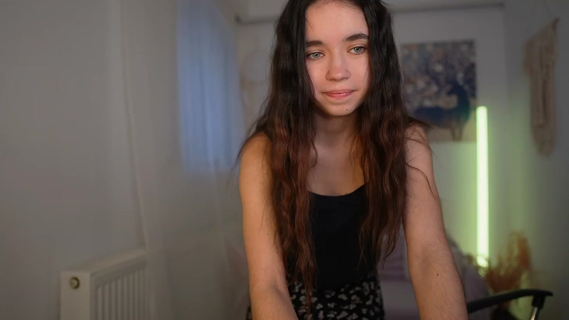 Gallery image thumbnail from Gia_Paige18's myfreecams stream on, 03/05/2024, 12:43 image 5 of 20