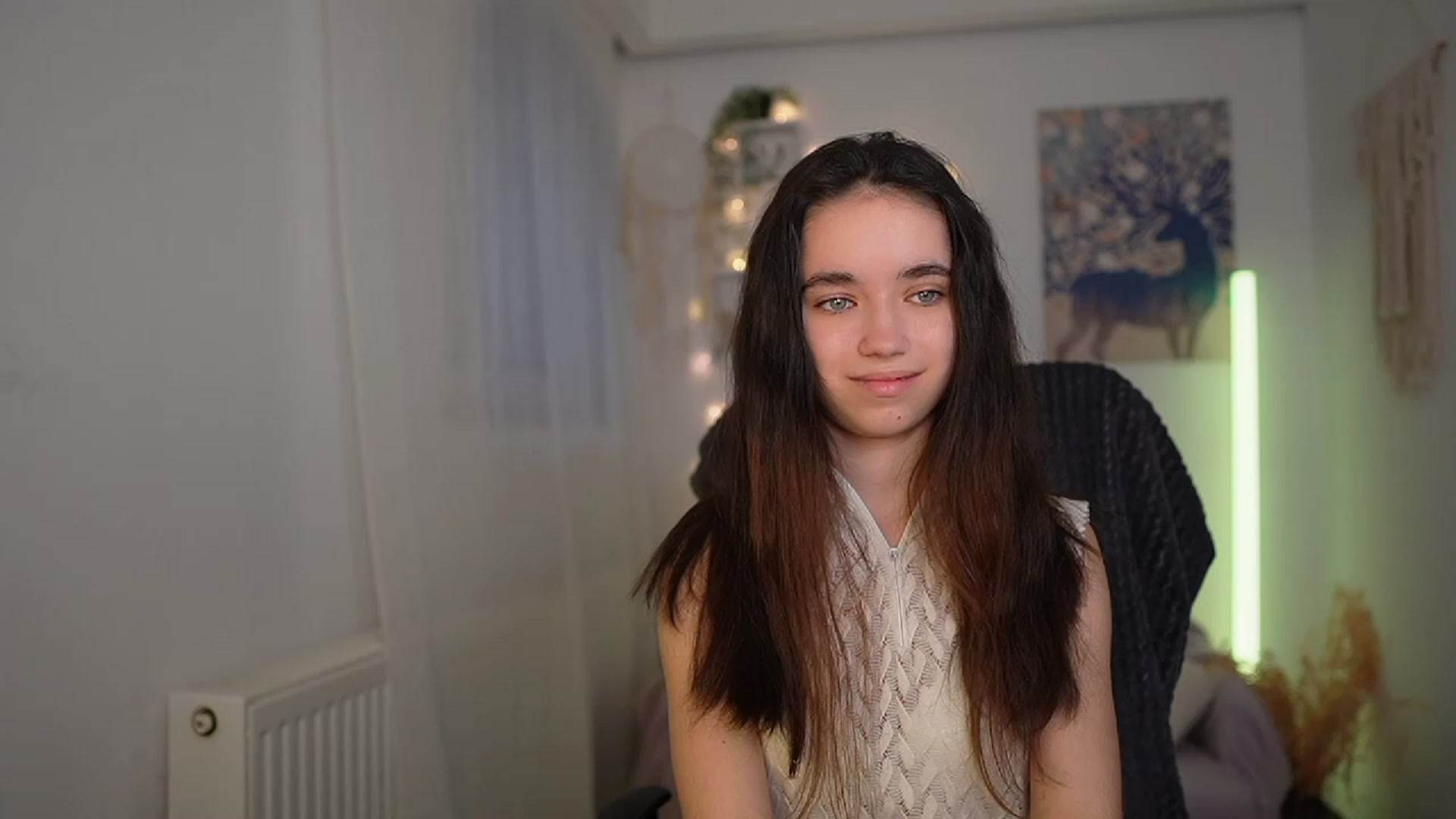 Gallery image thumbnail from Gia_Paige18's myfreecams stream on, 03/08/2024, 14:02 image 1 of 20