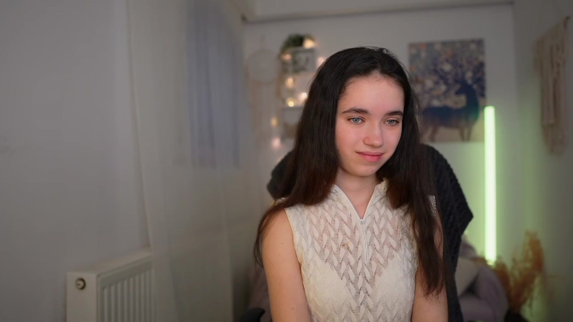 Gallery image thumbnail from Gia_Paige18's myfreecams stream on, 03/08/2024, 14:02 image 12 of 20