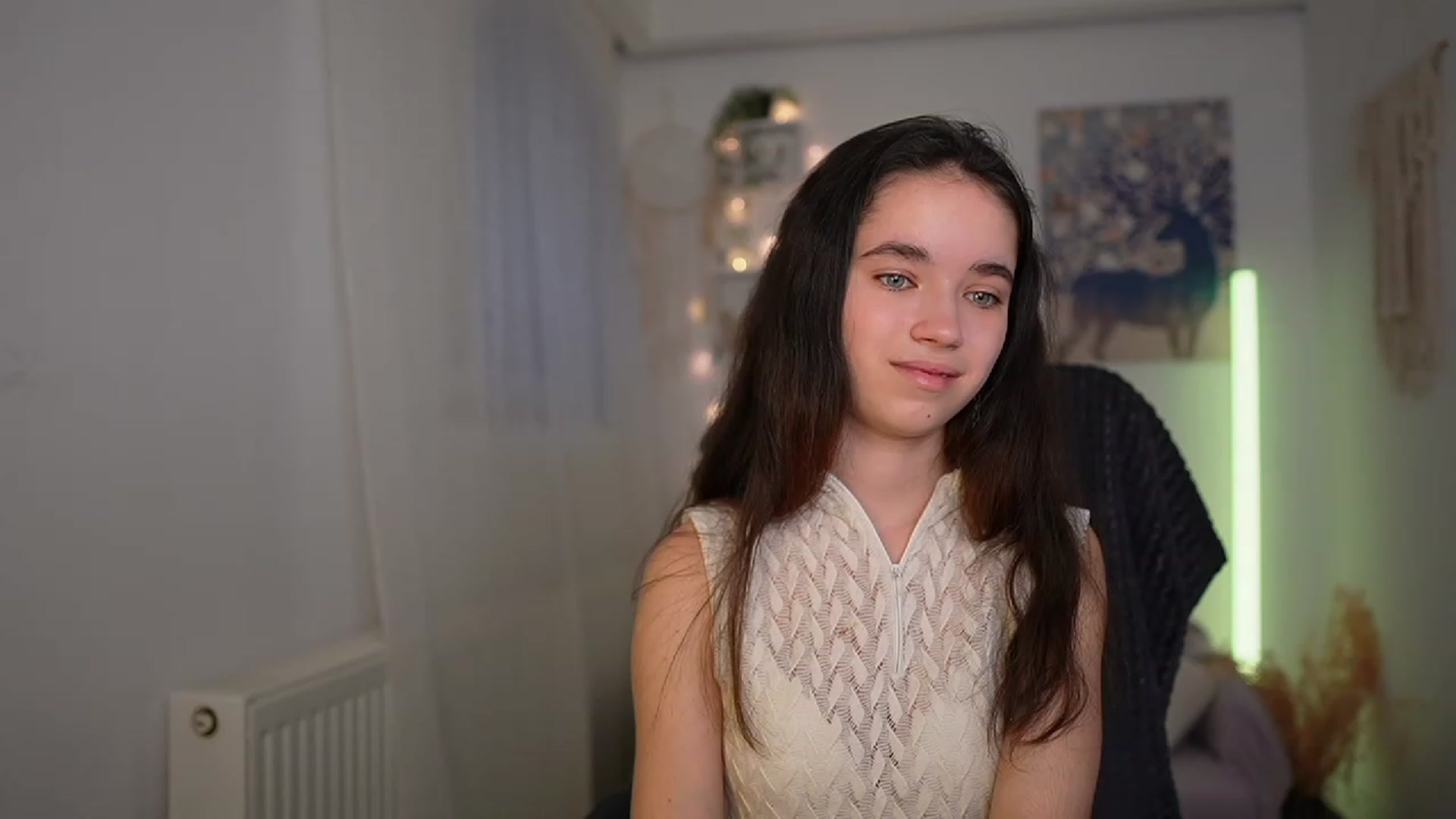 Gallery image thumbnail from Gia_Paige18's myfreecams stream on, 03/08/2024, 14:02 image 16 of 20