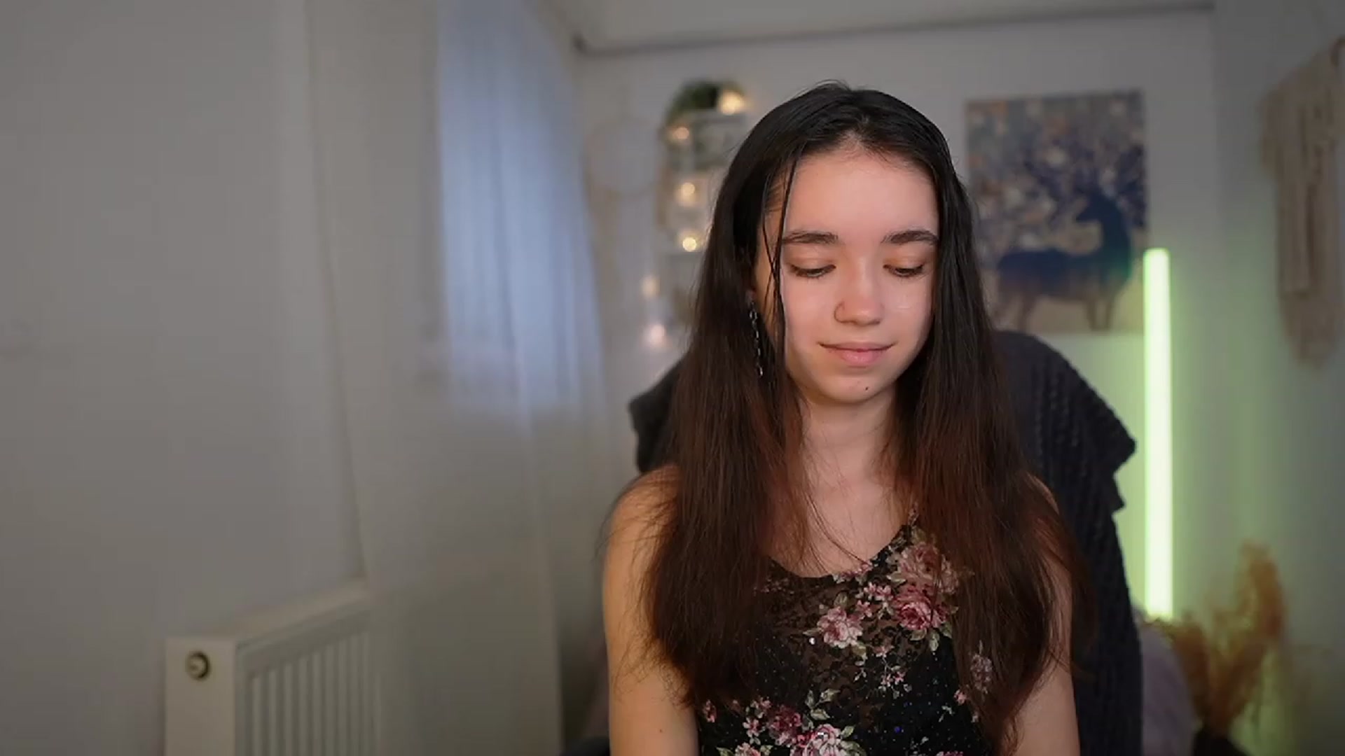 Gallery image thumbnail from Gia_Paige18's myfreecams stream on, 03/10/2024, 09:09 image 16 of 20