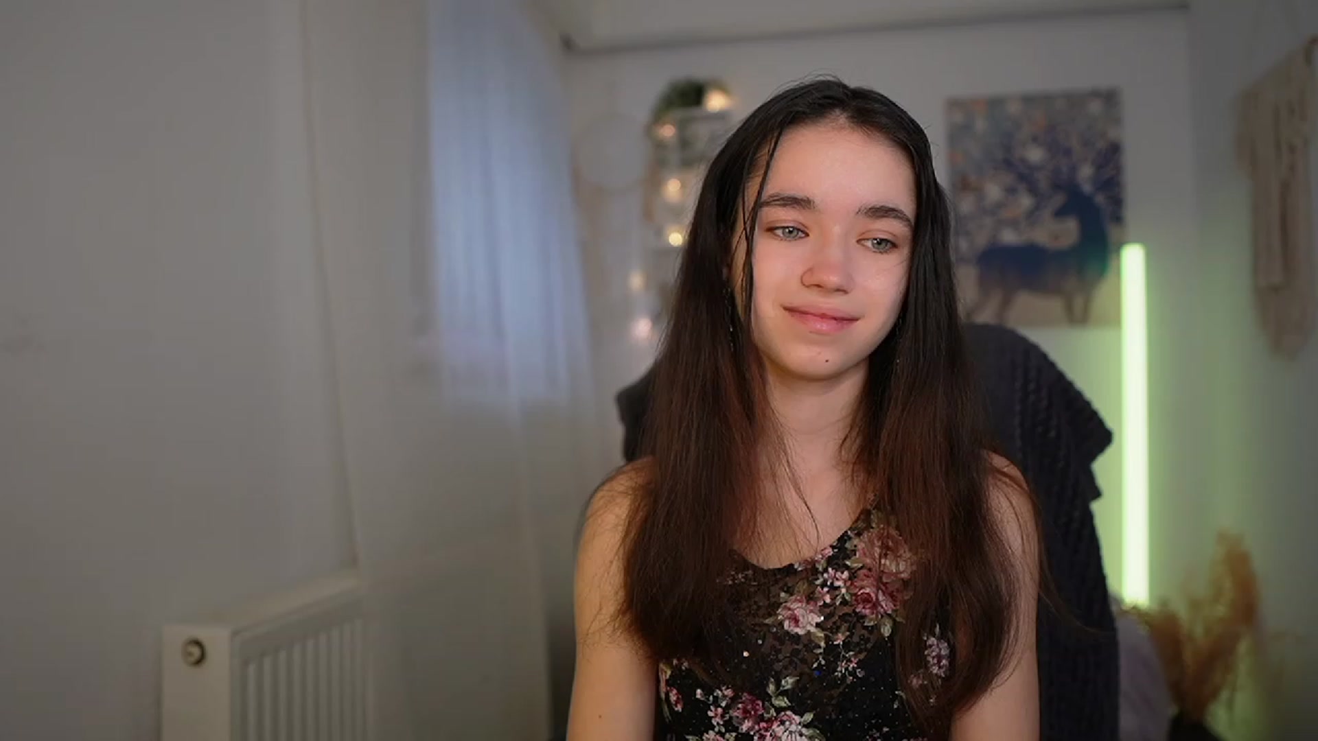 Gallery image thumbnail from Gia_Paige18's myfreecams stream on, 03/10/2024, 09:09 image 12 of 20