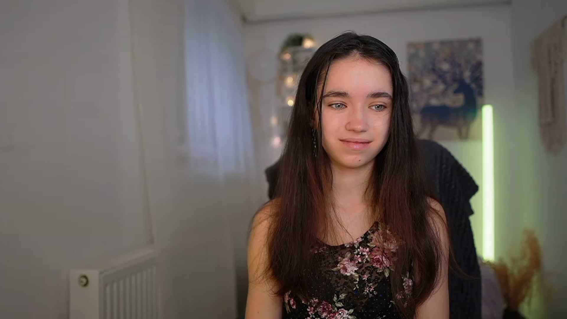 Gallery image thumbnail from Gia_Paige18's myfreecams stream on, 03/10/2024, 09:09 image 13 of 20