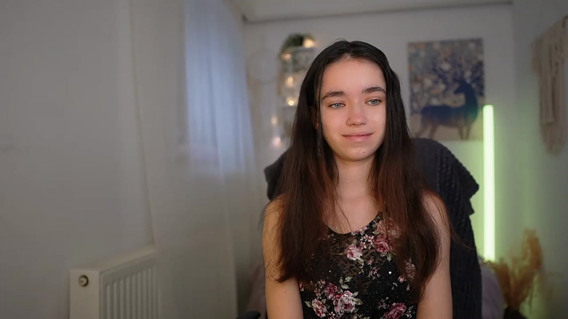 Gallery image thumbnail from Gia_Paige18's myfreecams stream on, 03/10/2024, 09:09 image 11 of 20