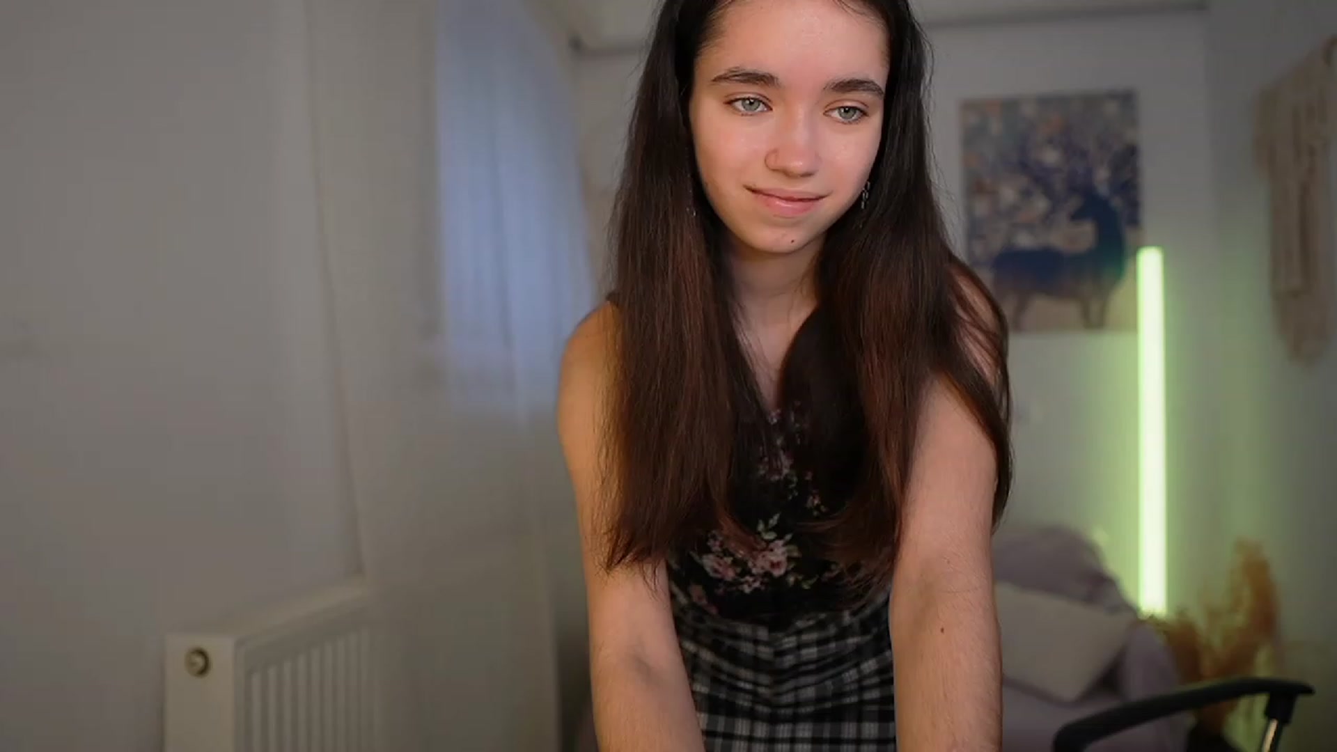 Gallery image thumbnail from Gia_Paige18's myfreecams stream on, 03/10/2024, 11:08 image 13 of 20