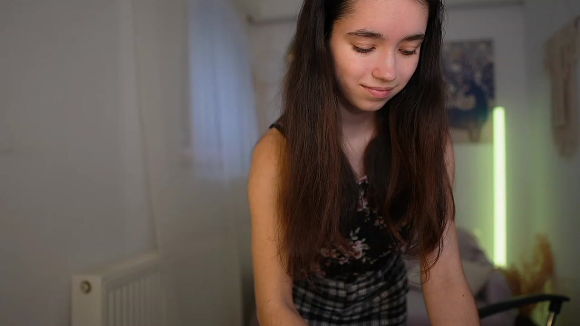 Gallery image thumbnail from Gia_Paige18's myfreecams stream on, 03/10/2024, 11:08 image 6 of 20