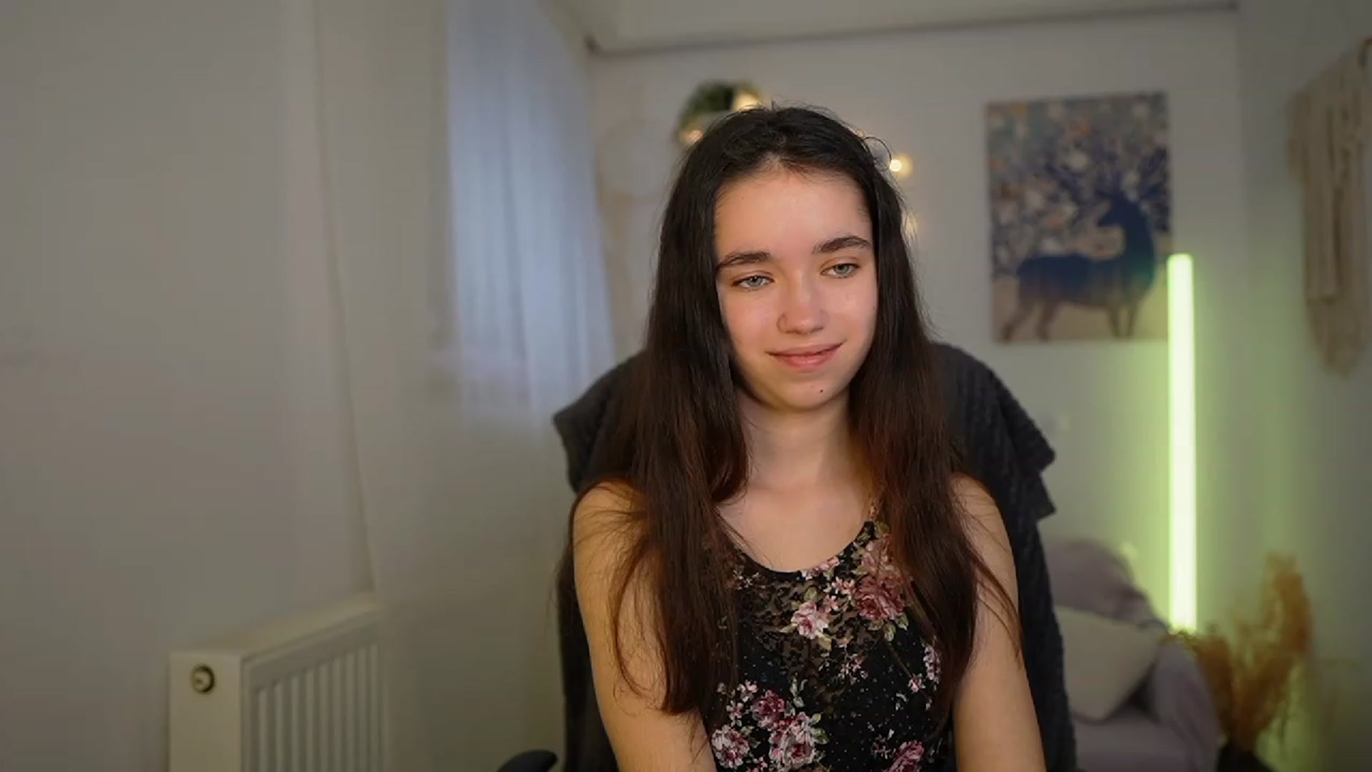 Gallery image thumbnail from Gia_Paige18's myfreecams stream on, 03/10/2024, 11:42 image 10 of 20