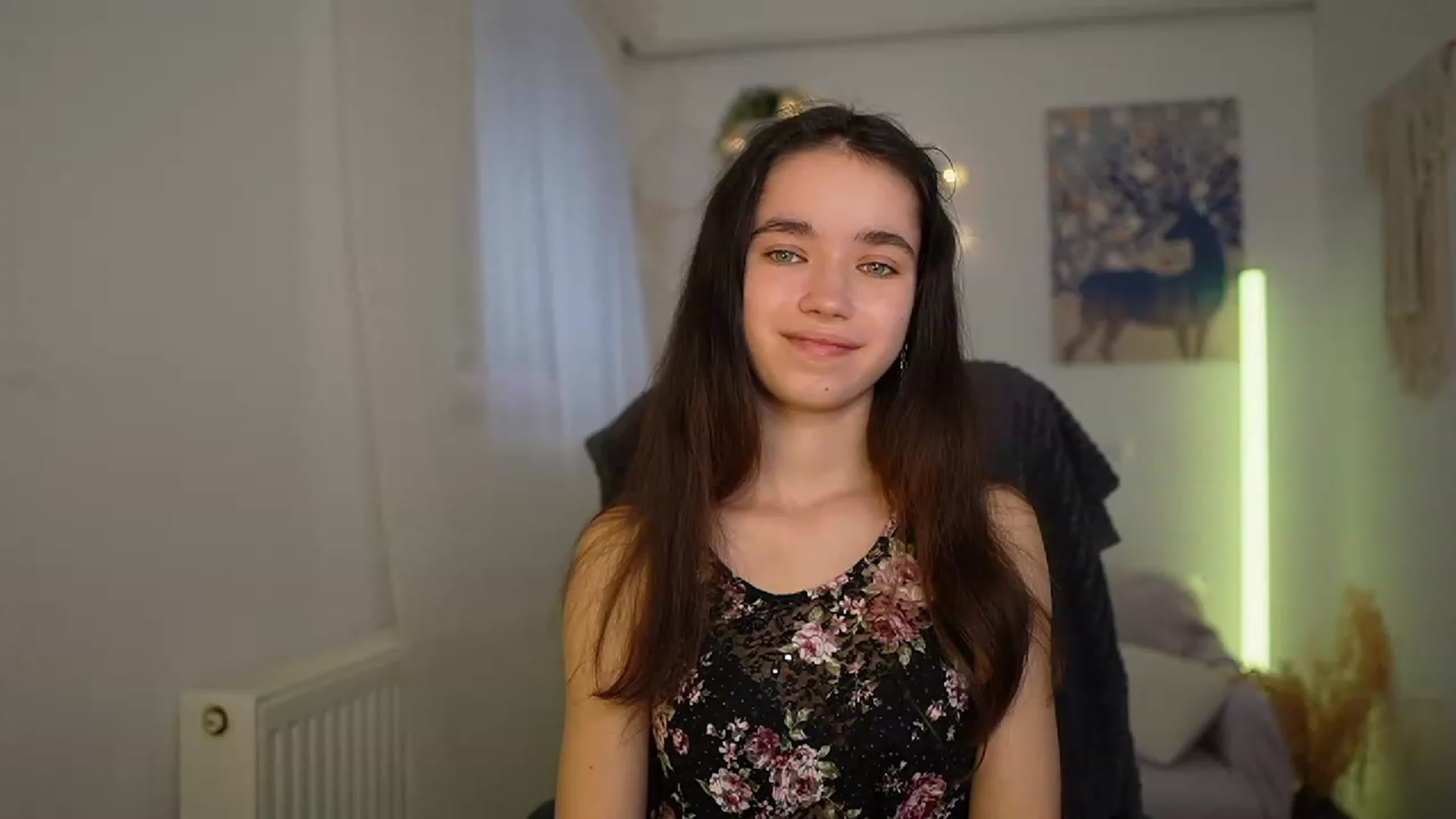 Gallery image thumbnail from Gia_Paige18's myfreecams stream on, 03/10/2024, 11:42 image 9 of 20