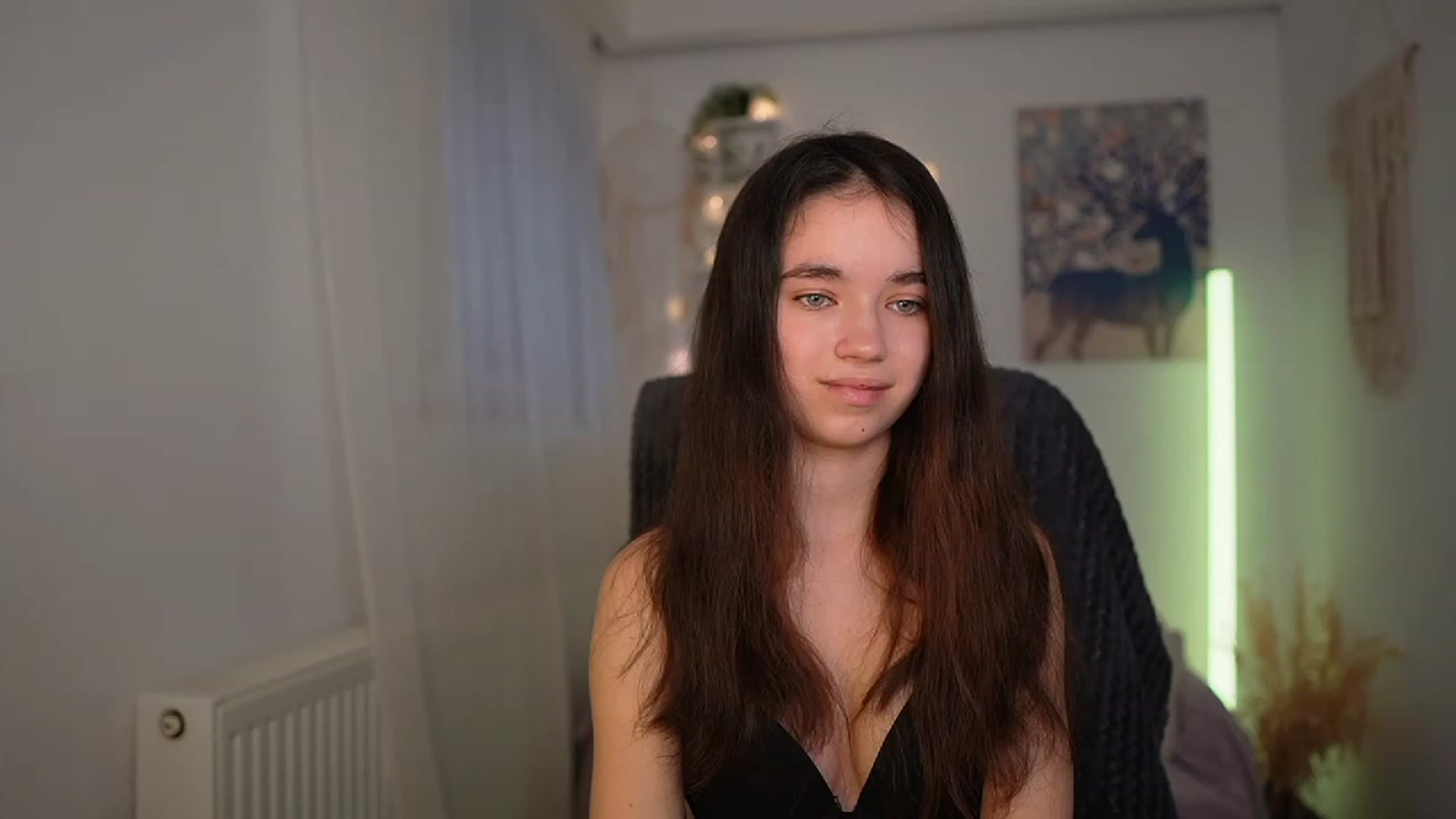 Gallery image thumbnail from Gia_Paige18's myfreecams stream on, 03/11/2024, 09:37 image 17 of 20