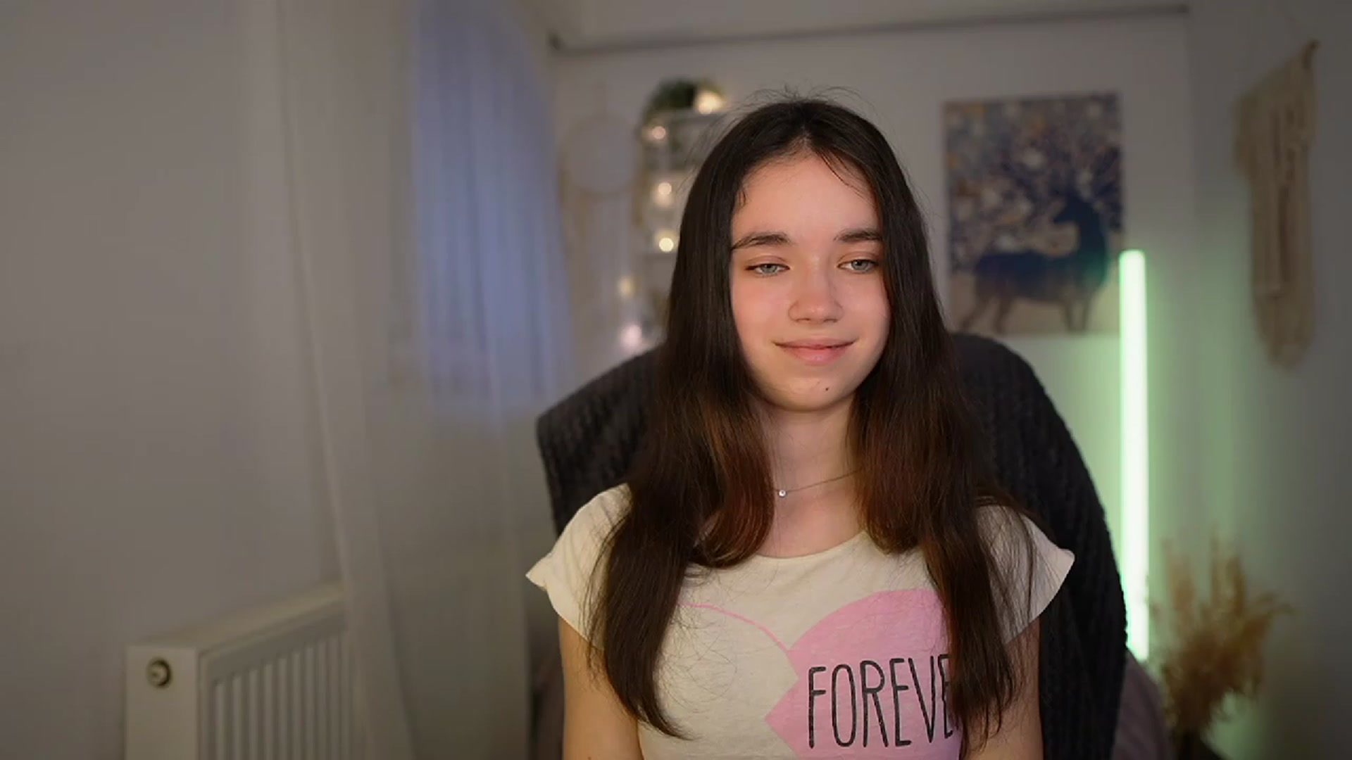 Gallery image thumbnail from Gia_Paige18's myfreecams stream on, 03/12/2024, 14:06 image 5 of 20