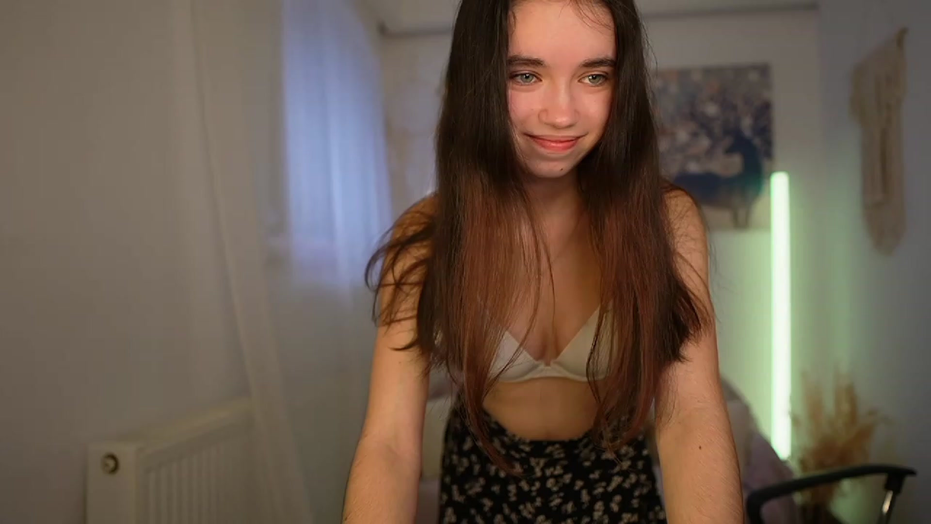 Gallery image thumbnail from Gia_Paige18's myfreecams stream on, 03/13/2024, 12:49 image 20 of 20