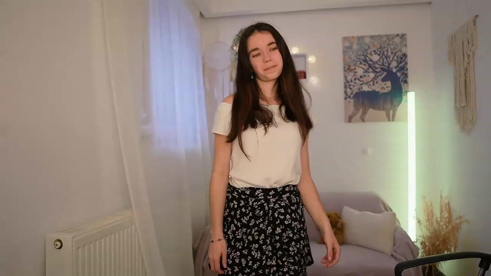 Gallery image thumbnail from Gia_Paige18's myfreecams stream on, 03/13/2024, 12:49 image 1 of 20