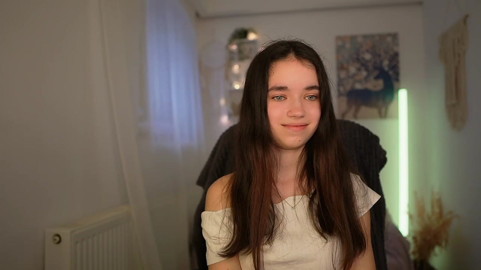 Gallery image thumbnail from Gia_Paige18's myfreecams stream on, 03/13/2024, 12:49 image 6 of 20