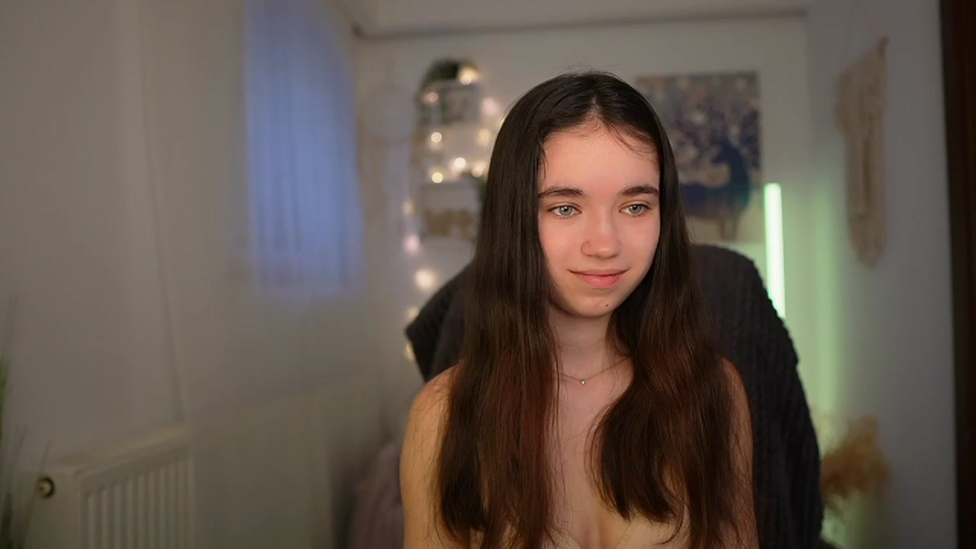 Gallery image thumbnail from Gia_Paige18's myfreecams stream on, 03/14/2024, 09:13 image 15 of 20