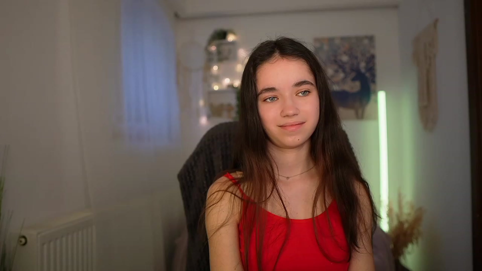 Gallery image thumbnail from Gia_Paige18's myfreecams stream on, 03/14/2024, 11:23 image 12 of 20
