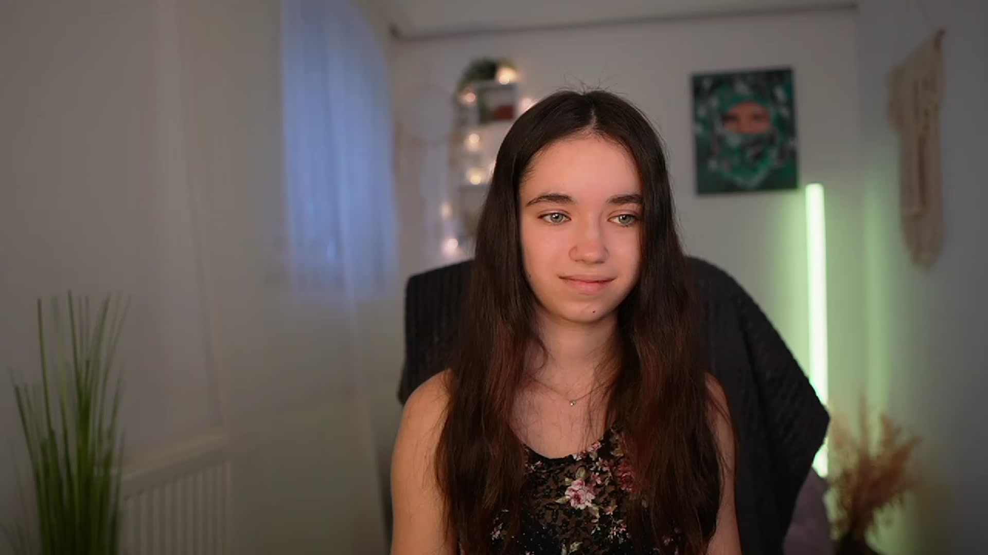Gallery image thumbnail from Gia_Paige18's myfreecams stream on, 03/18/2024, 09:58 image 15 of 20