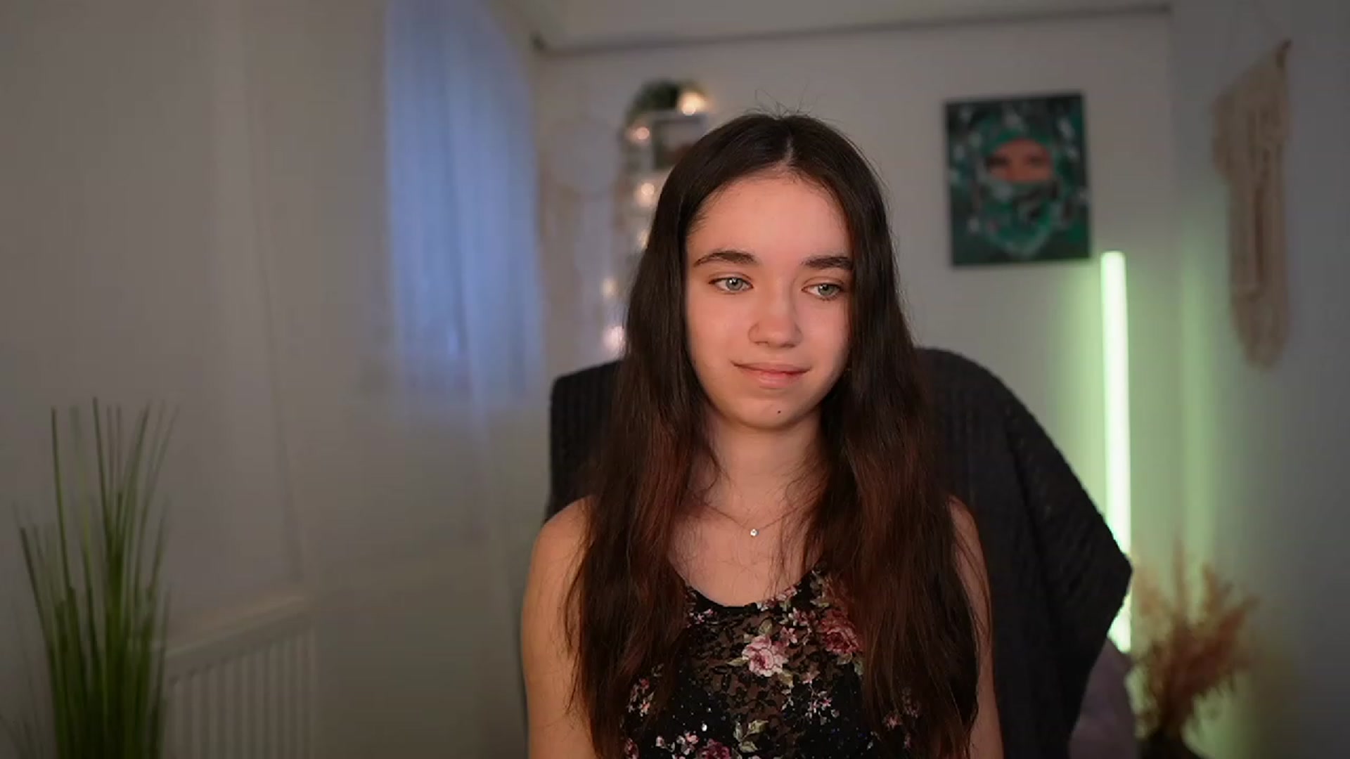 Gallery image thumbnail from Gia_Paige18's myfreecams stream on, 03/18/2024, 09:58 image 14 of 20