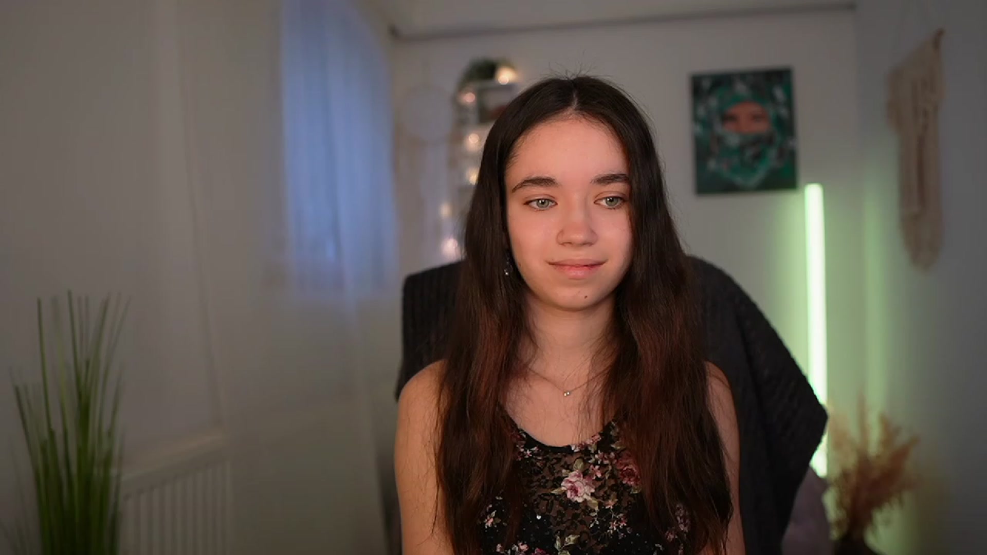 Gallery image thumbnail from Gia_Paige18's myfreecams stream on, 03/18/2024, 09:58 image 11 of 20