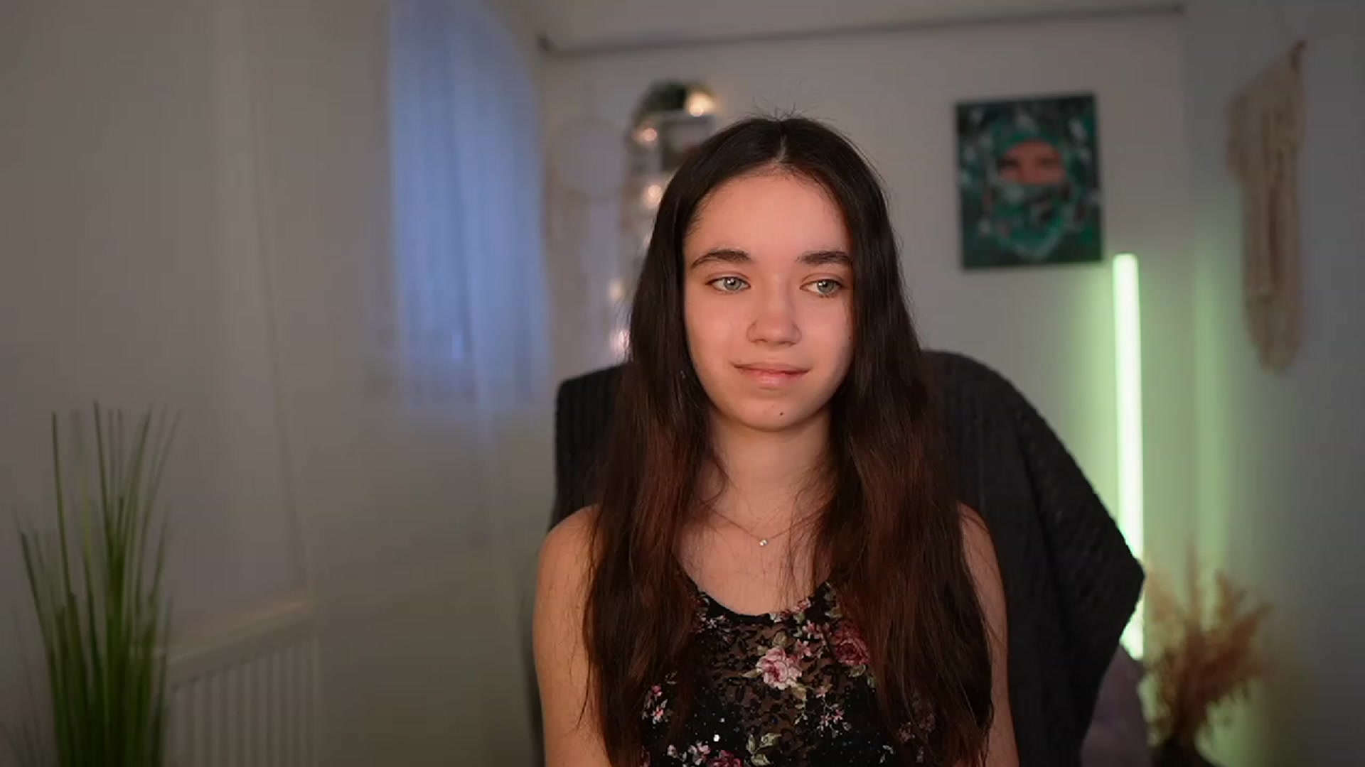 Gallery image thumbnail from Gia_Paige18's myfreecams stream on, 03/18/2024, 09:58 image 12 of 20