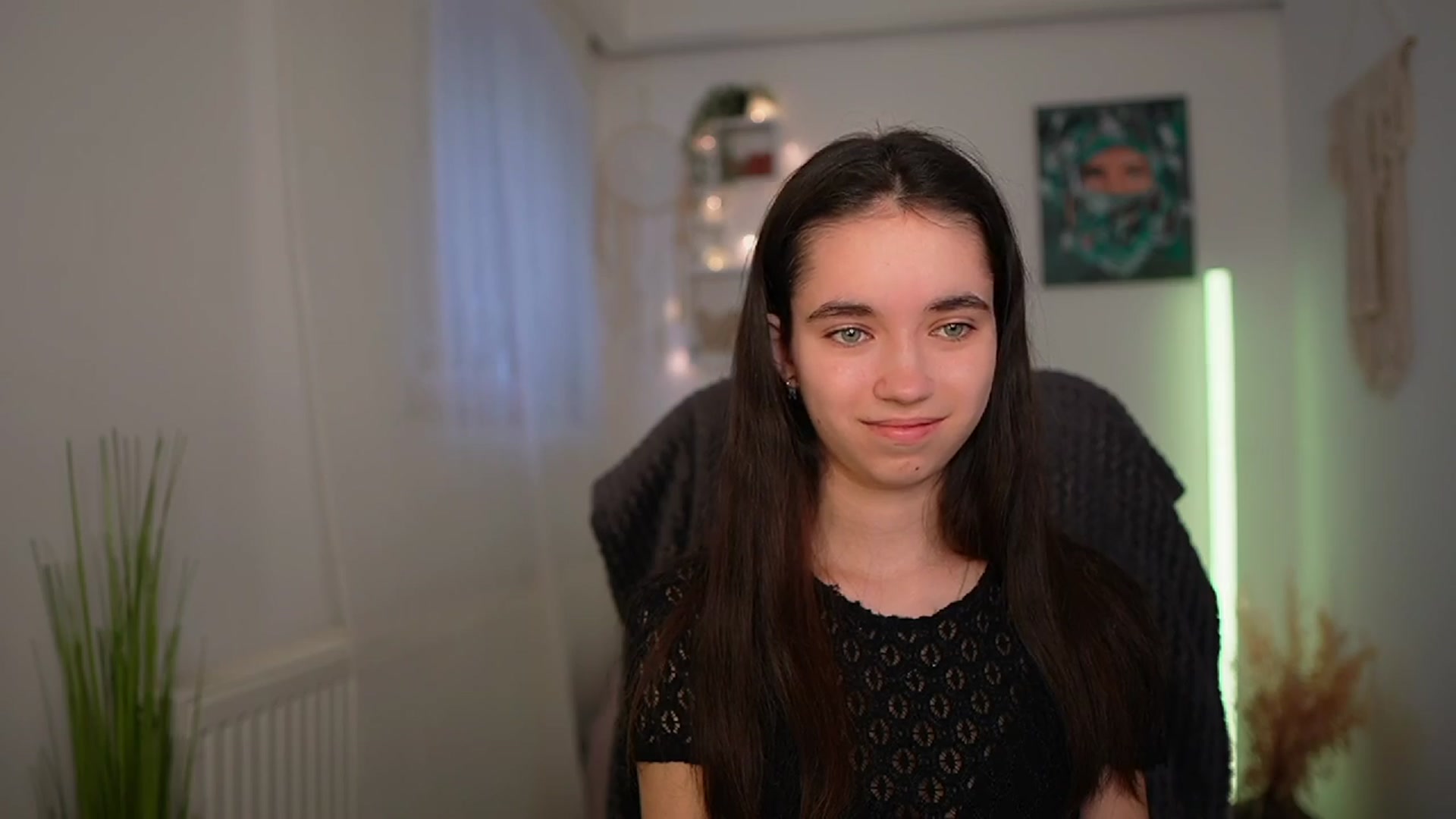 Gallery image thumbnail from Gia_Paige18's myfreecams stream on, 03/21/2024, 12:16 image 11 of 20