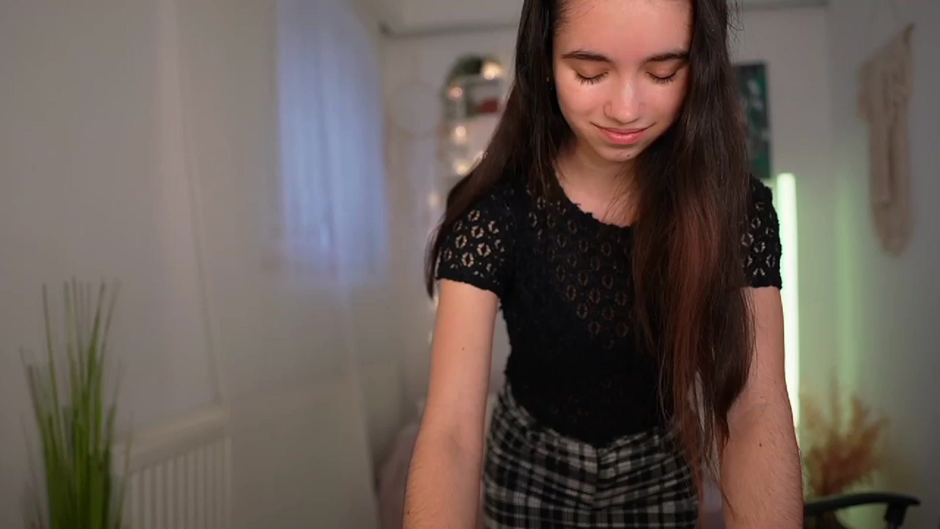 Gallery image thumbnail from Gia_Paige18's myfreecams stream on, 03/21/2024, 13:24 image 6 of 20