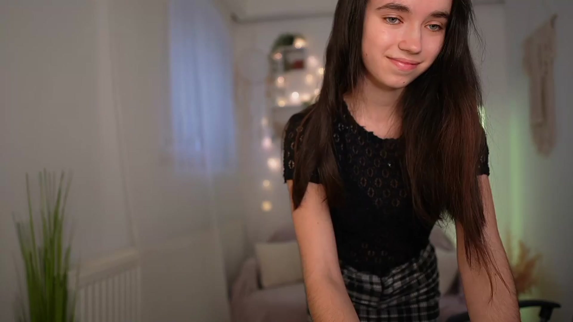 Gallery image thumbnail from Gia_Paige18's myfreecams stream on, 03/21/2024, 13:24 image 7 of 20