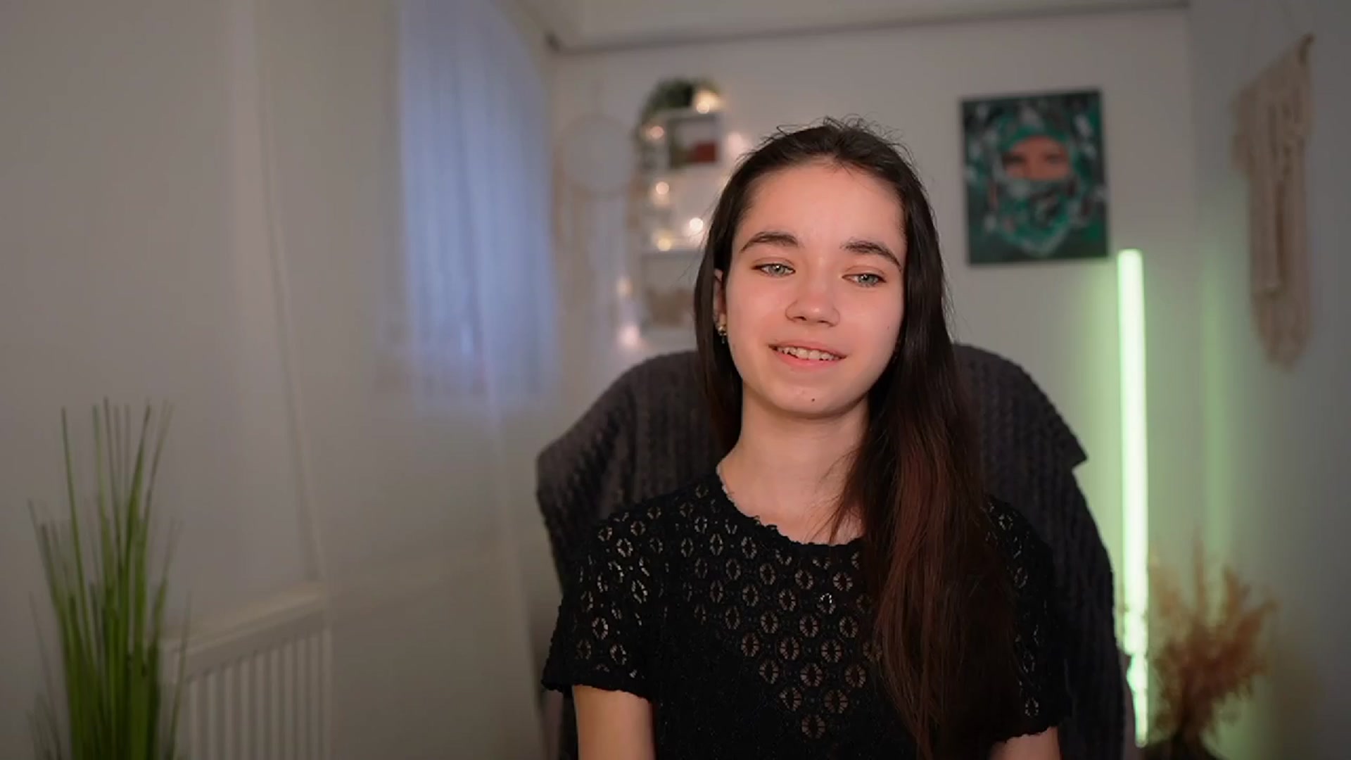 Gallery image thumbnail from Gia_Paige18's myfreecams stream on, 03/21/2024, 13:24 image 3 of 20