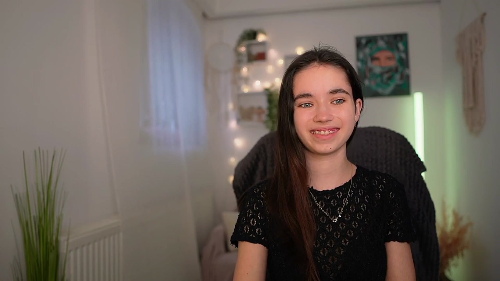 Gallery image thumbnail from Gia_Paige18's myfreecams stream on, 03/21/2024, 14:47 image 15 of 20