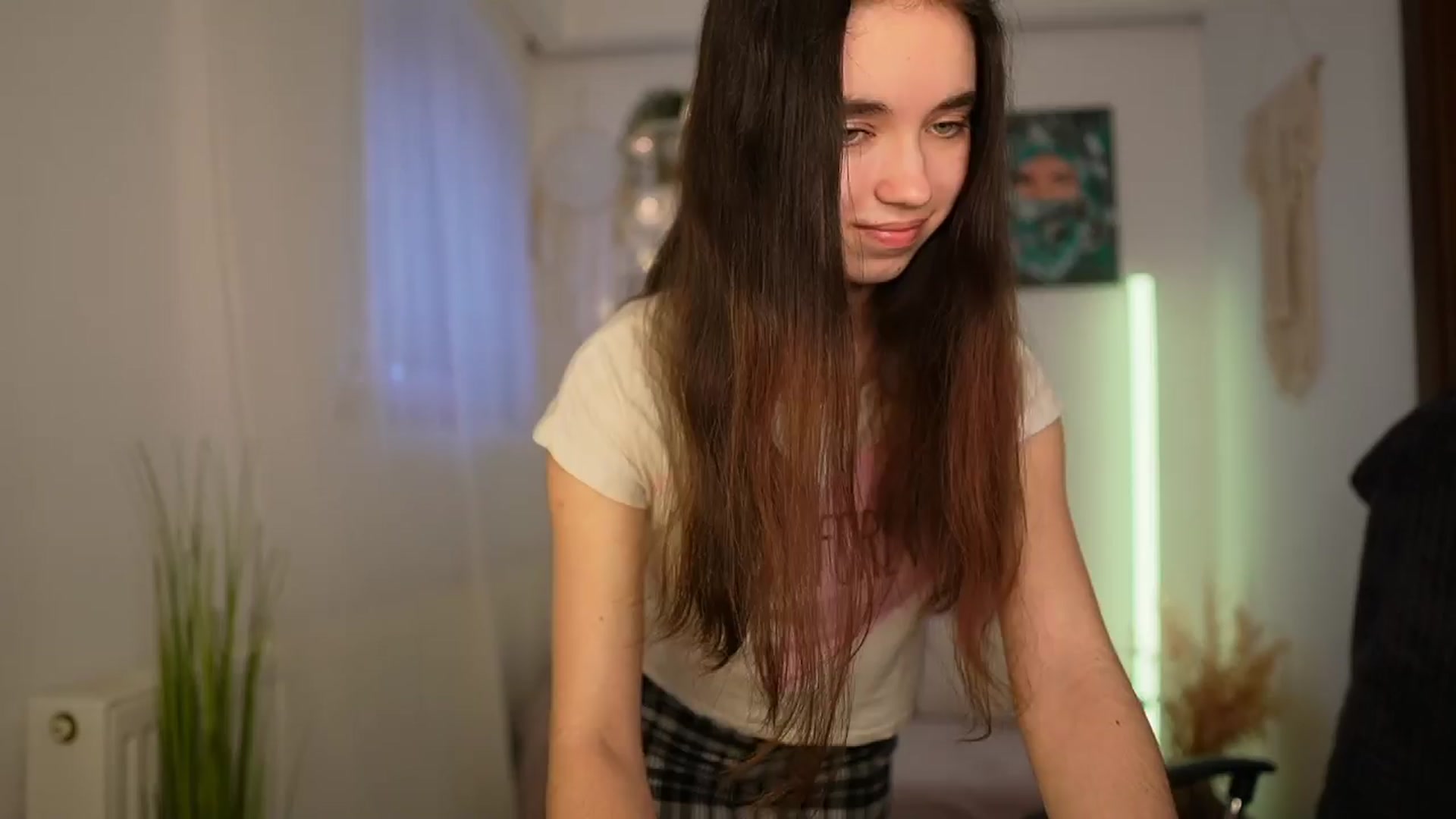 Gallery image thumbnail from Gia_Paige18's myfreecams stream on, 03/25/2024, 11:56 image 17 of 20