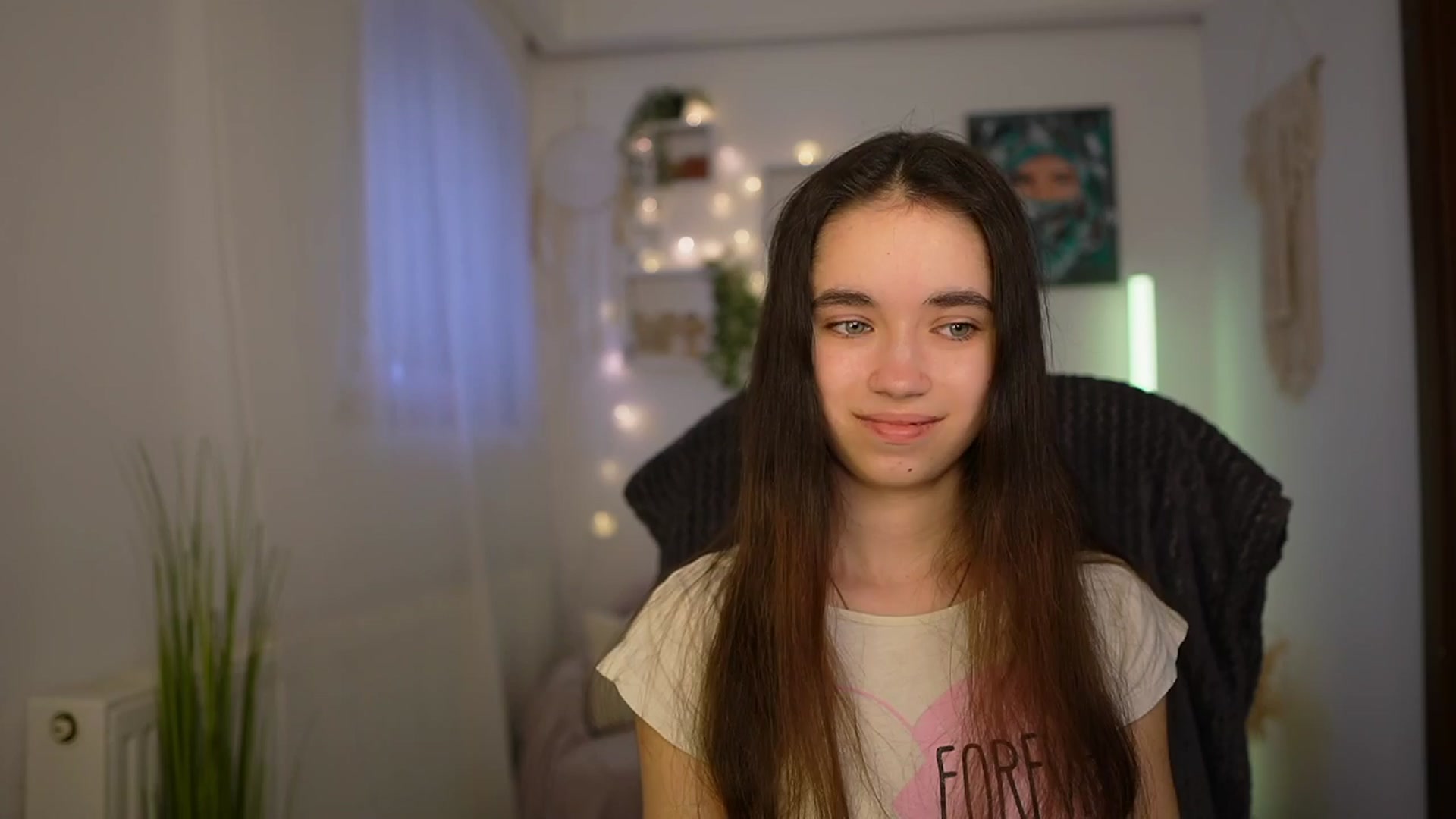 Gallery image thumbnail from Gia_Paige18's myfreecams stream on, 03/25/2024, 11:56 image 2 of 20