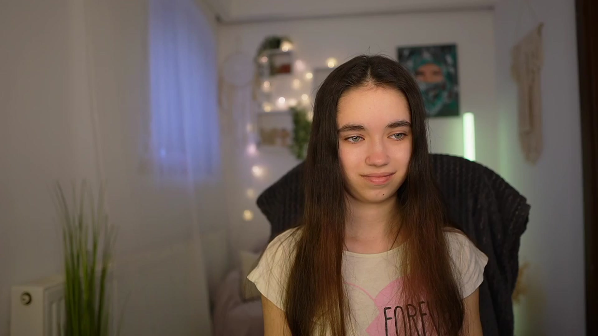 Gallery image thumbnail from Gia_Paige18's myfreecams stream on, 03/25/2024, 11:56 image 1 of 20