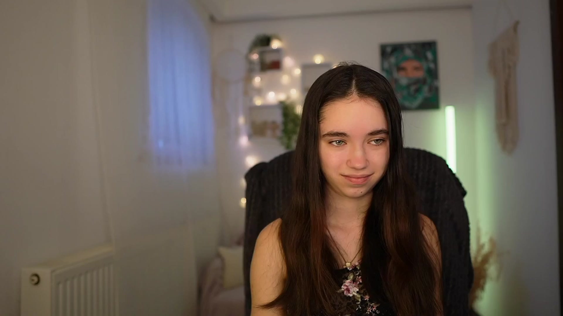 Gallery image thumbnail from Gia_Paige18's myfreecams stream on, 03/26/2024, 10:19 image 3 of 20