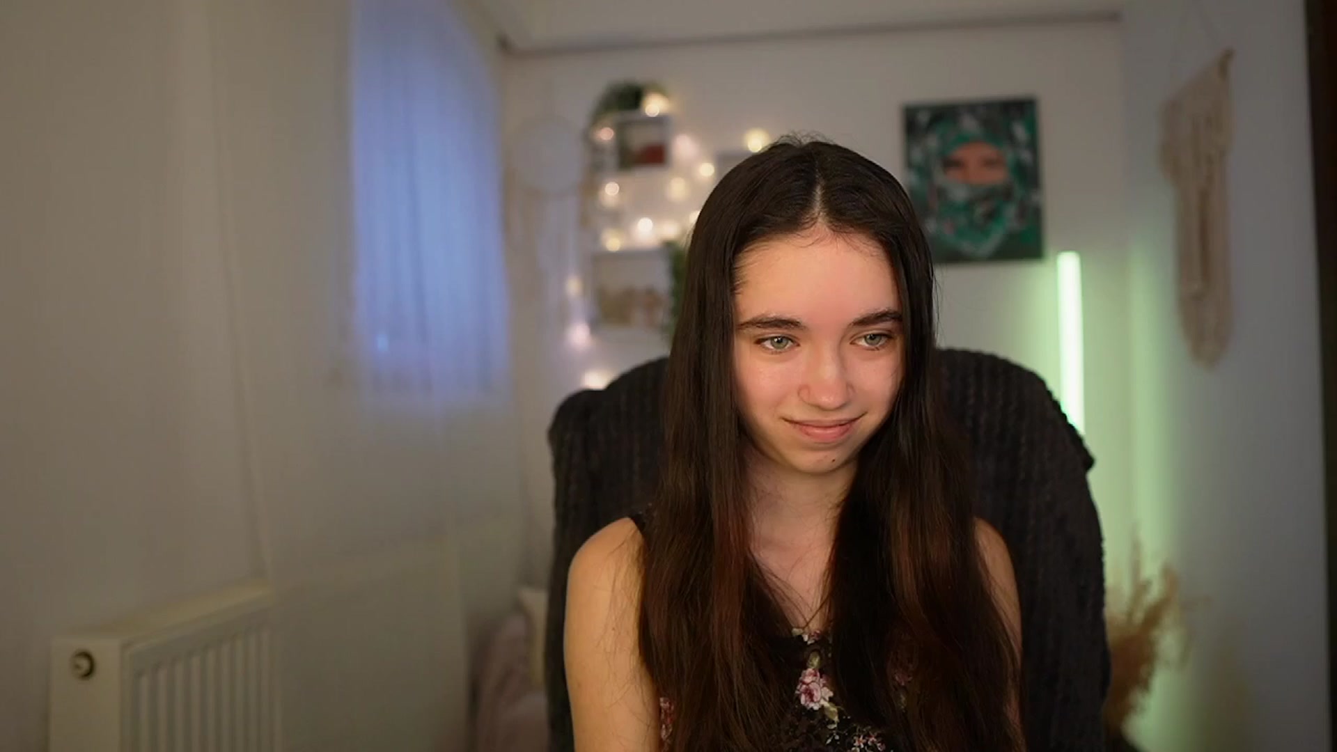 Gallery image thumbnail from Gia_Paige18's myfreecams stream on, 03/26/2024, 10:19 image 8 of 20