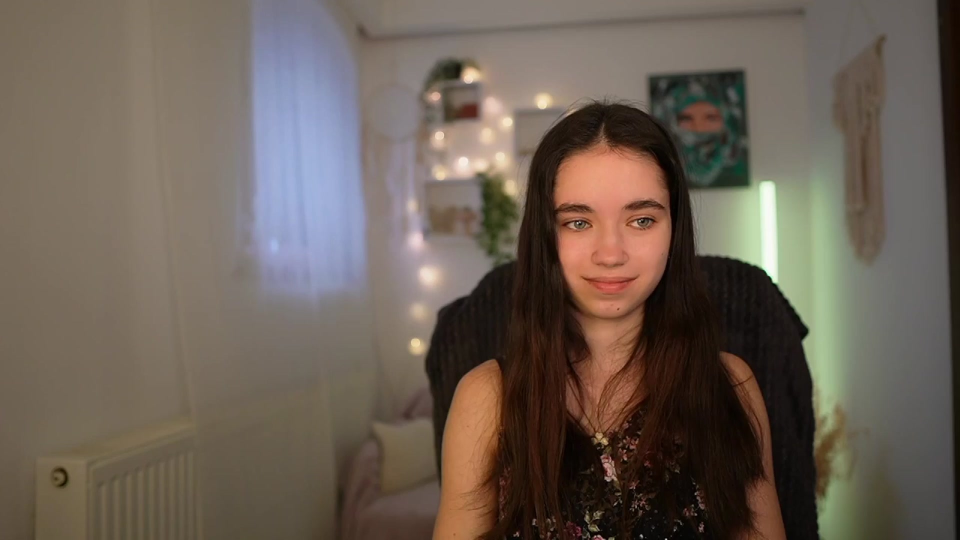 Gallery image thumbnail from Gia_Paige18's myfreecams stream on, 03/26/2024, 12:28 image 13 of 20