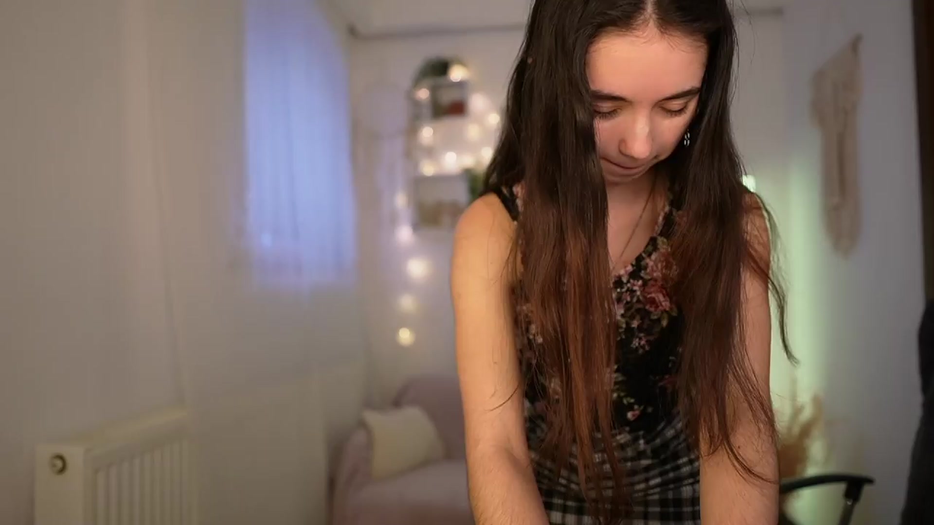Gallery image thumbnail from Gia_Paige18's myfreecams stream on, 03/26/2024, 12:28 image 7 of 20