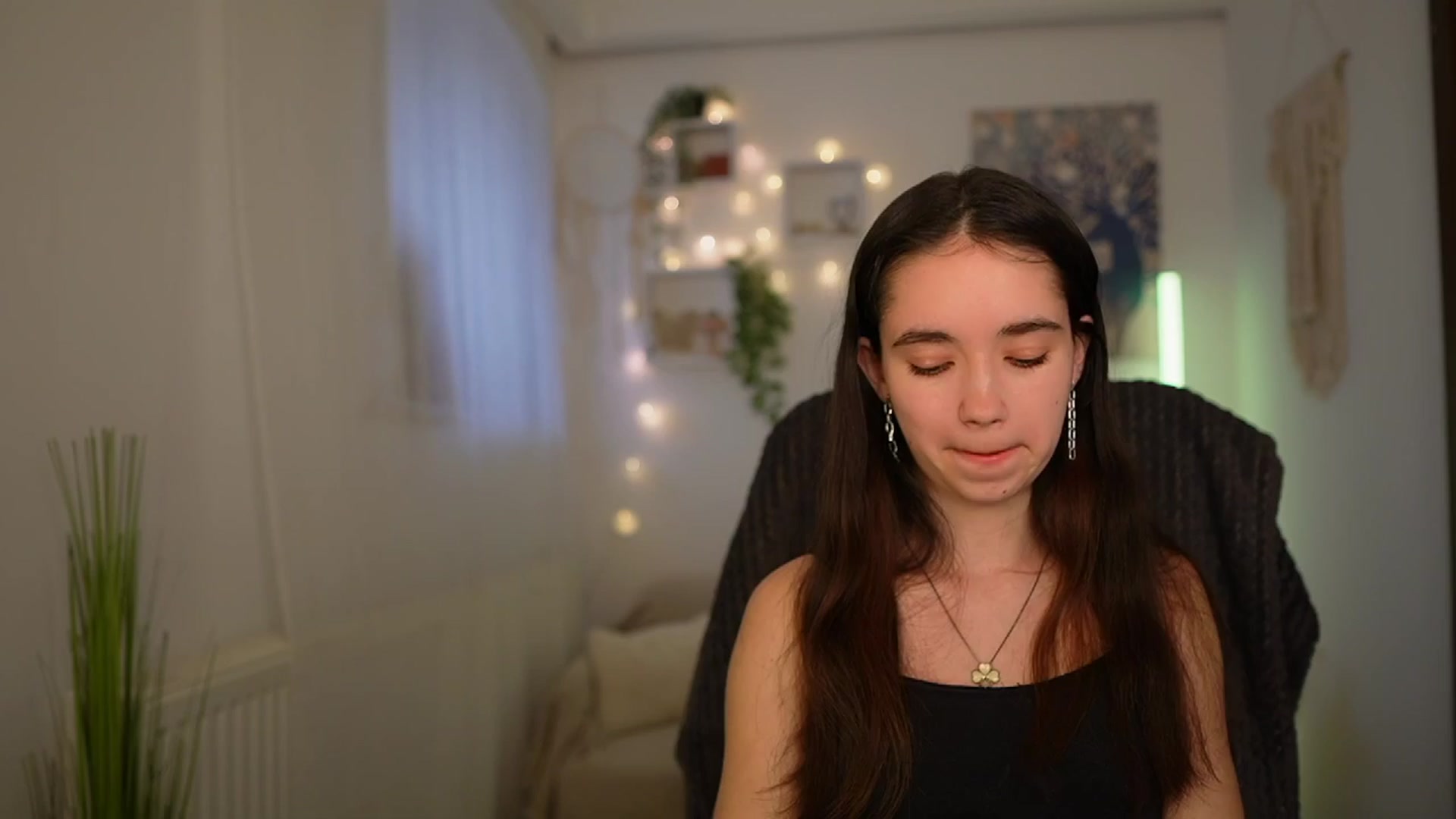 Gallery image thumbnail from Gia_Paige18's myfreecams stream on, 03/28/2024, 16:09 image 5 of 20