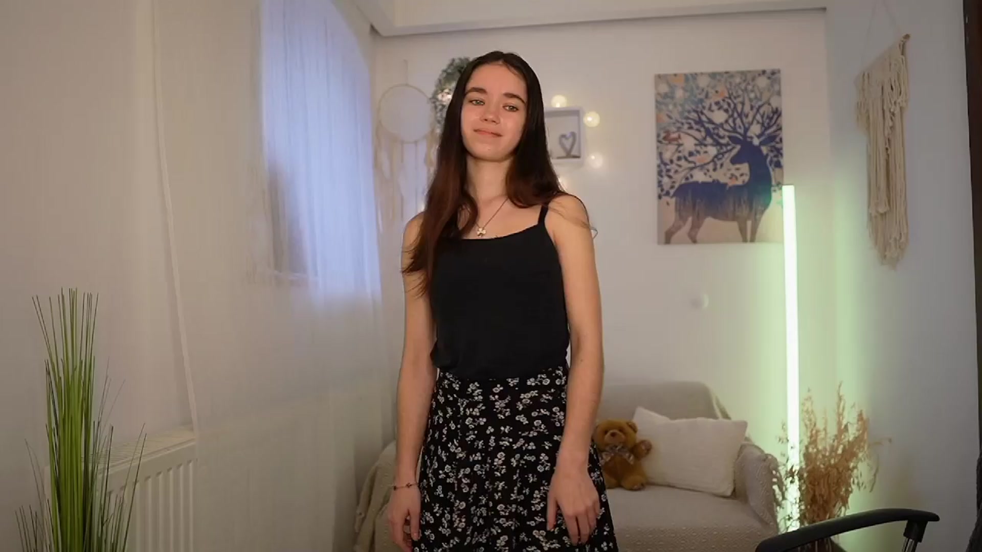 Gallery image thumbnail from Gia_Paige18's myfreecams stream on, 03/28/2024, 16:09 image 4 of 20