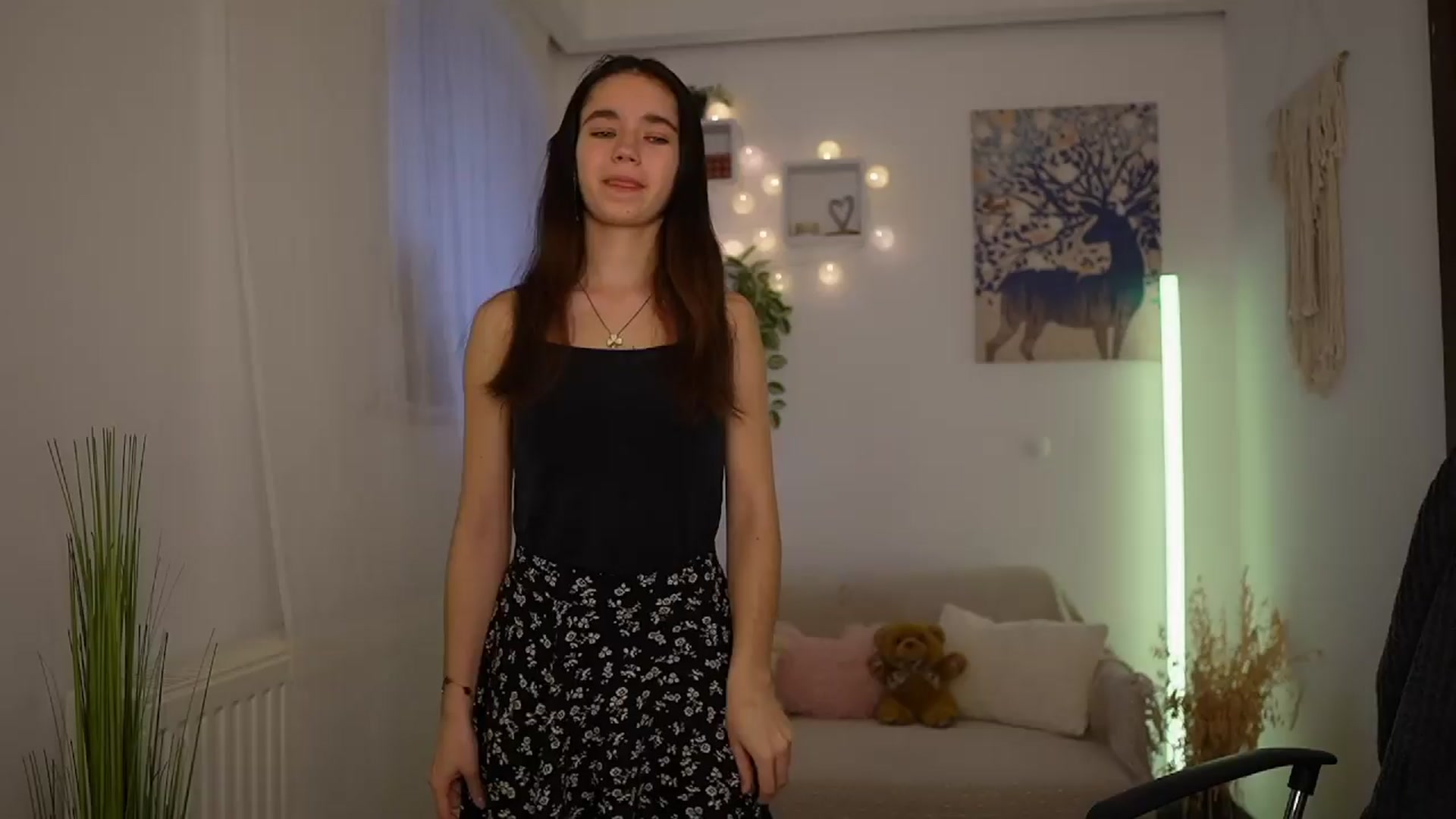 Gallery image thumbnail from Gia_Paige18's myfreecams stream on, 03/28/2024, 16:09 image 13 of 20