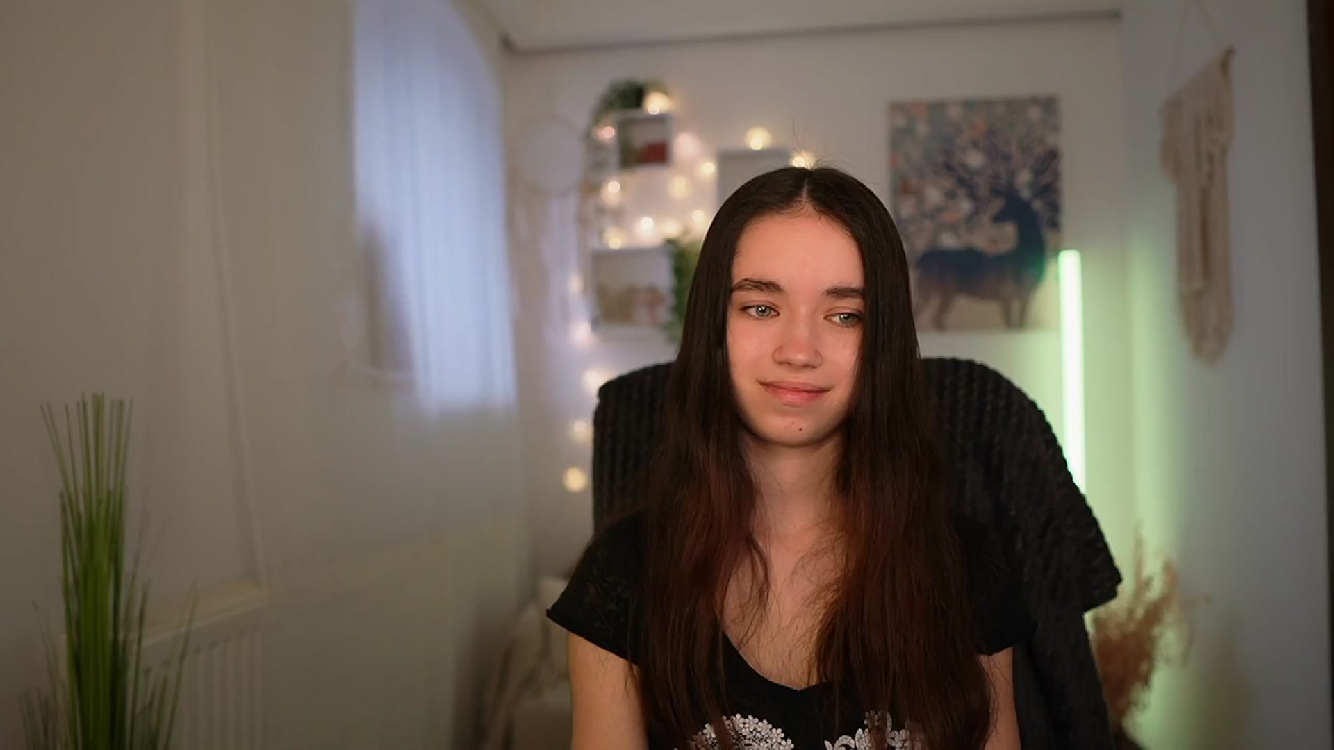 Gallery image thumbnail from Gia_Paige18's myfreecams stream on, 03/31/2024, 11:42 image 15 of 20