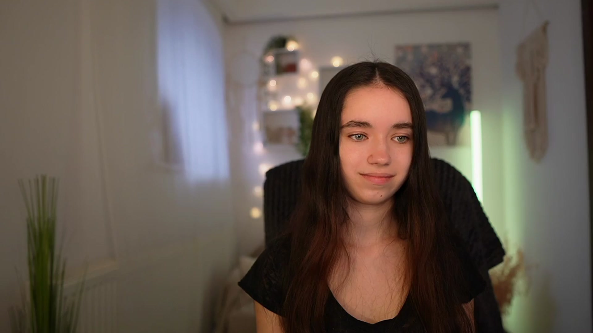 Gallery image thumbnail from Gia_Paige18's myfreecams stream on, 03/31/2024, 11:42 image 7 of 20
