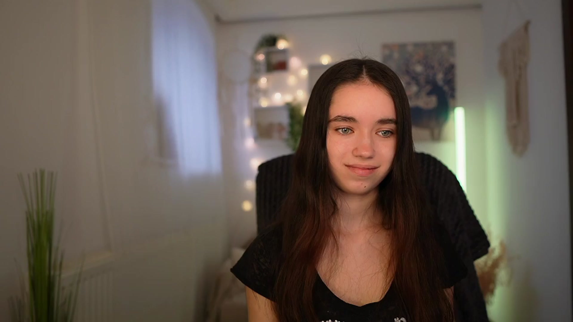 Gallery image thumbnail from Gia_Paige18's myfreecams stream on, 03/31/2024, 11:42 image 9 of 20
