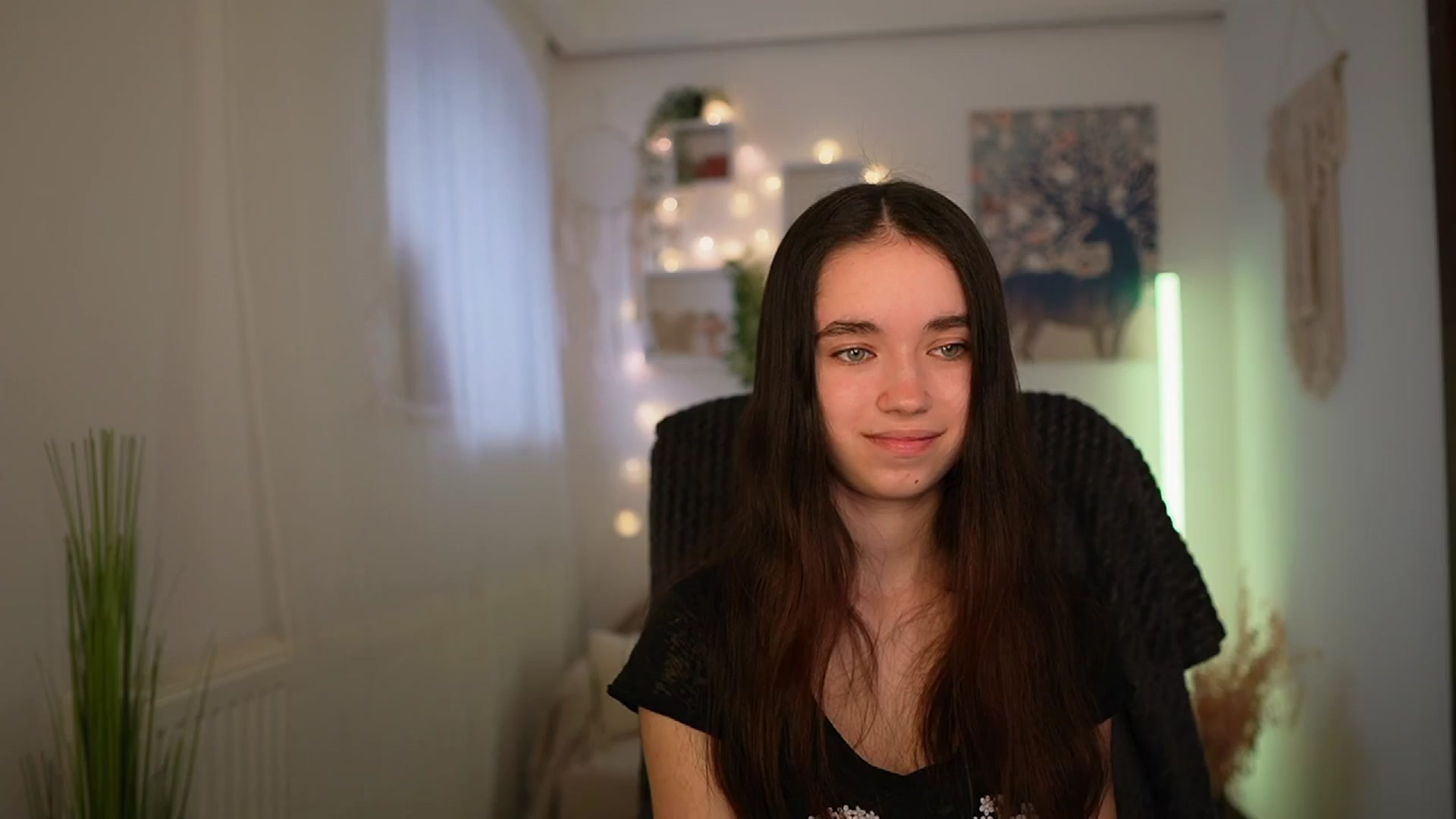 Gallery image thumbnail from Gia_Paige18's myfreecams stream on, 03/31/2024, 11:42 image 16 of 20