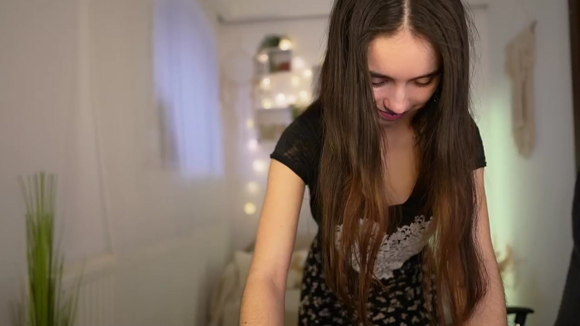 Gallery image thumbnail from Gia_Paige18's myfreecams stream on, 03/31/2024, 16:26 image 3 of 20