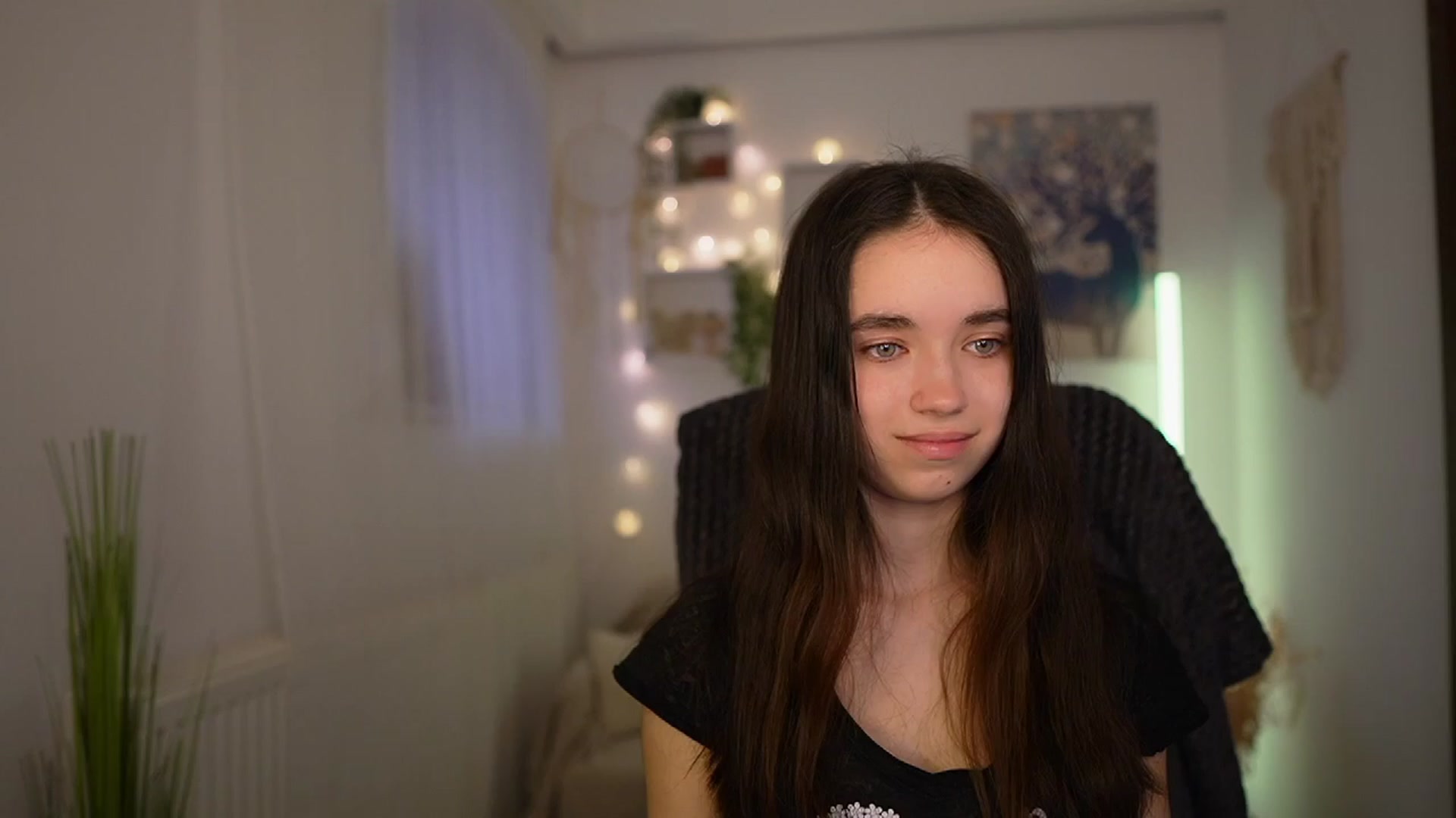 Gallery image thumbnail from Gia_Paige18's myfreecams stream on, 03/31/2024, 16:26 image 5 of 20