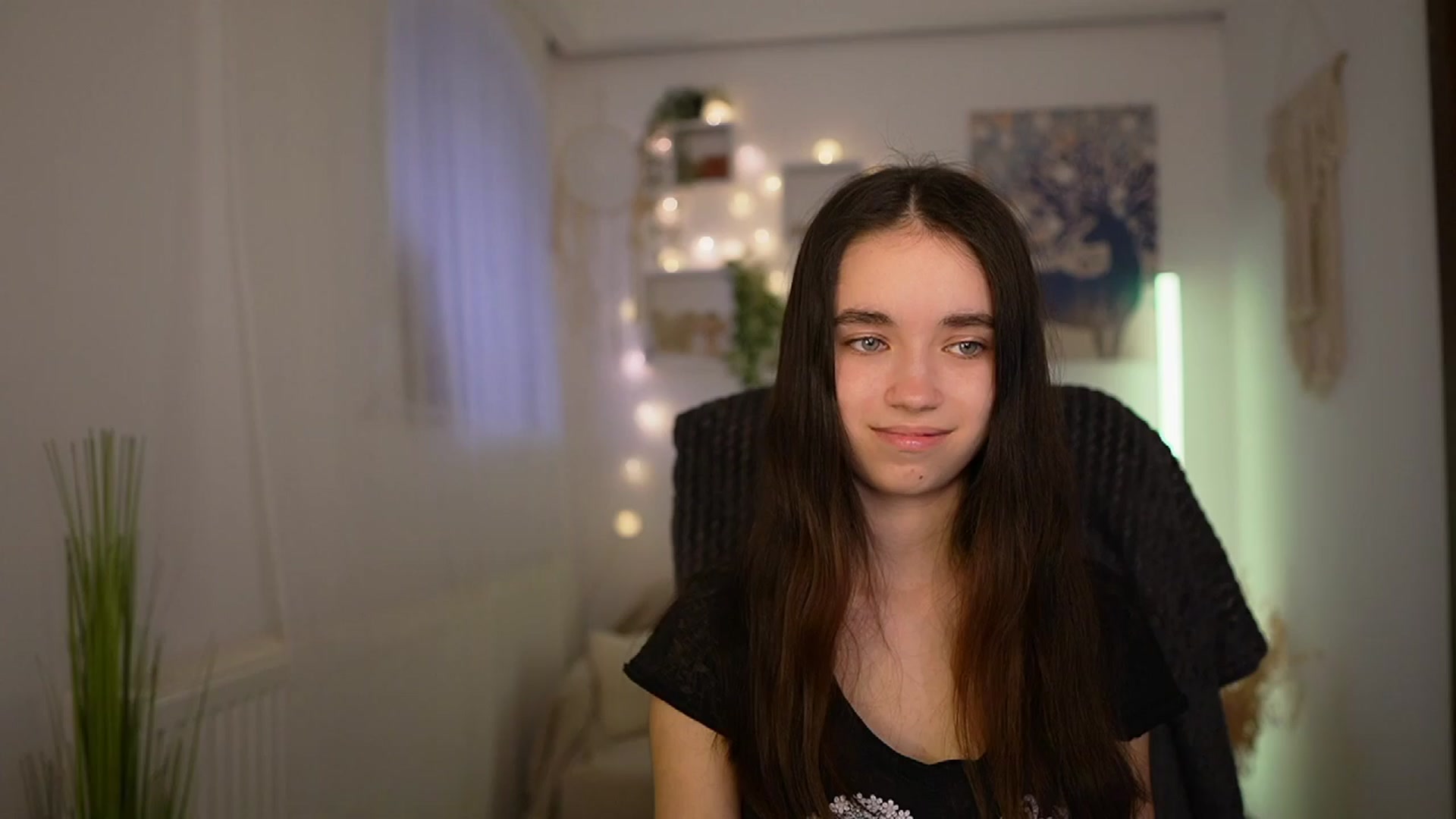 Gallery image thumbnail from Gia_Paige18's myfreecams stream on, 03/31/2024, 16:26 image 4 of 20