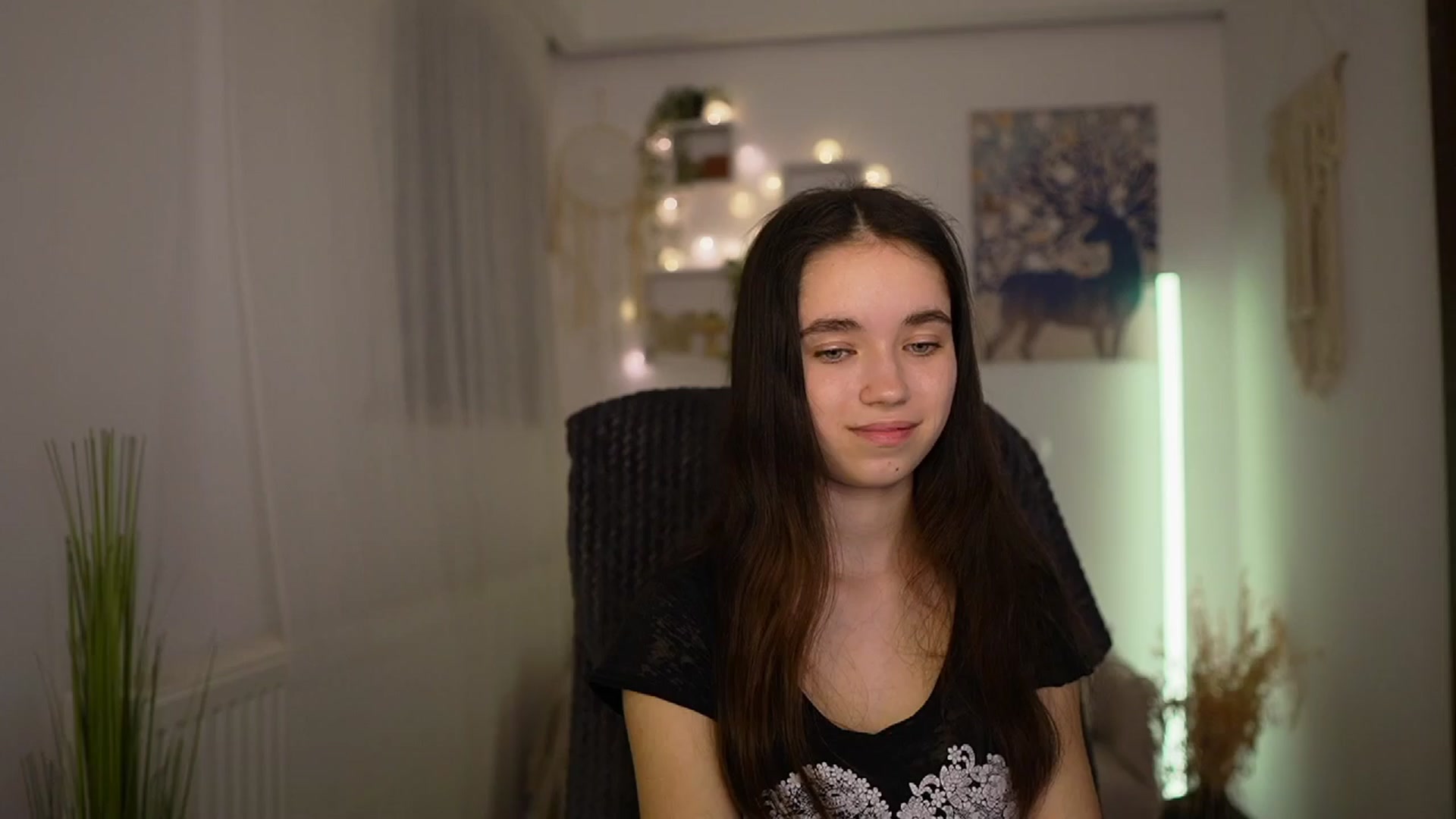 Gallery image thumbnail from Gia_Paige18's myfreecams stream on, 03/31/2024, 18:02 image 1 of 20