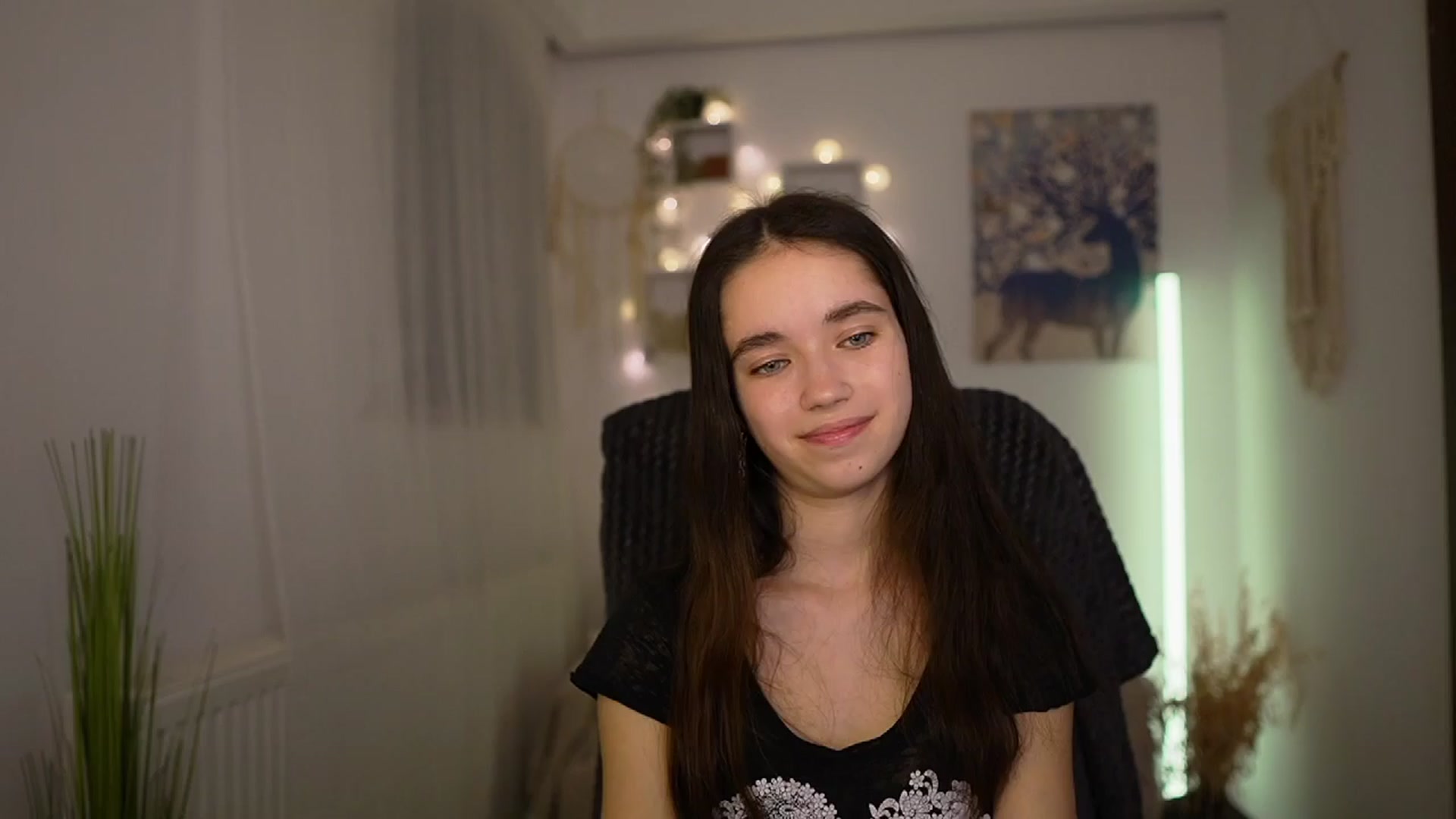 Gallery image thumbnail from Gia_Paige18's myfreecams stream on, 03/31/2024, 18:02 image 5 of 20