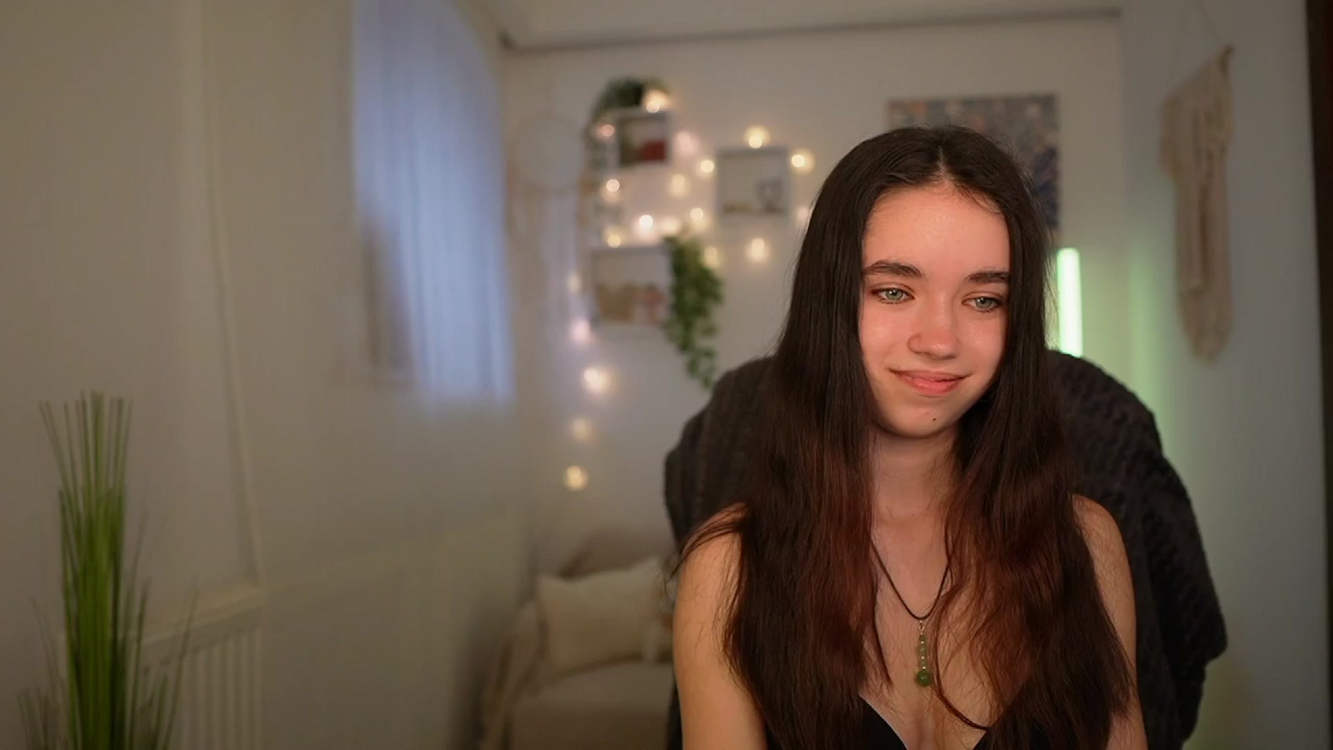 Gallery image thumbnail from Gia_Paige18's myfreecams stream on, 04/02/2024, 11:46 image 7 of 20