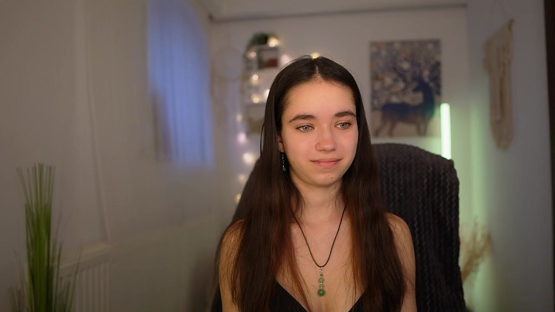 Gallery image thumbnail from Gia_Paige18's myfreecams stream on, 04/03/2024, 09:34 image 18 of 20