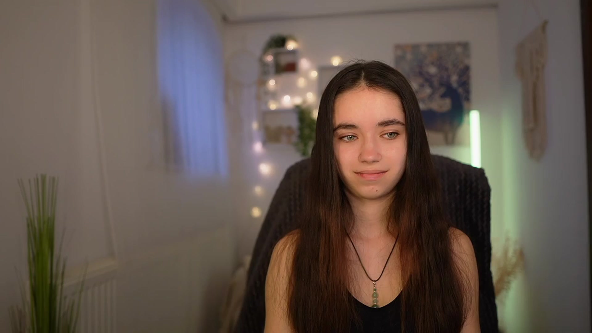 Gallery image thumbnail from Gia_Paige18's myfreecams stream on, 04/03/2024, 09:34 image 5 of 20